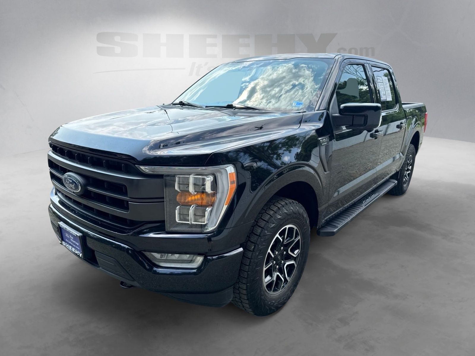 Certified Used 2022 Agate Black Metallic Ford Lariat image 17