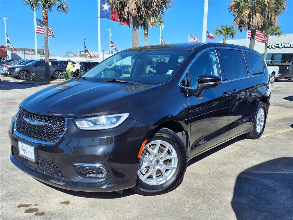 2023 Chrysler Pacifica Touring L FWD