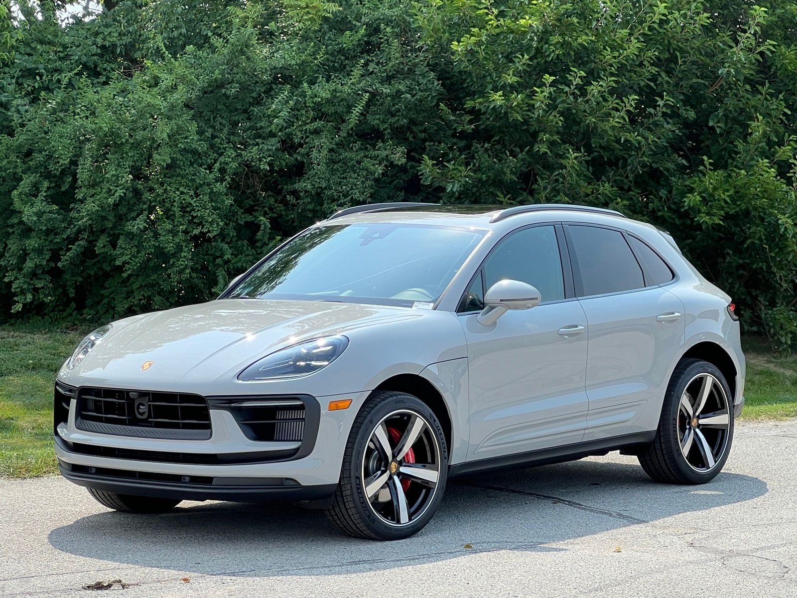 Chalk 2026 Porsche Macan SUV / Crossover All-Wheel Drive 7-Speed Automatic