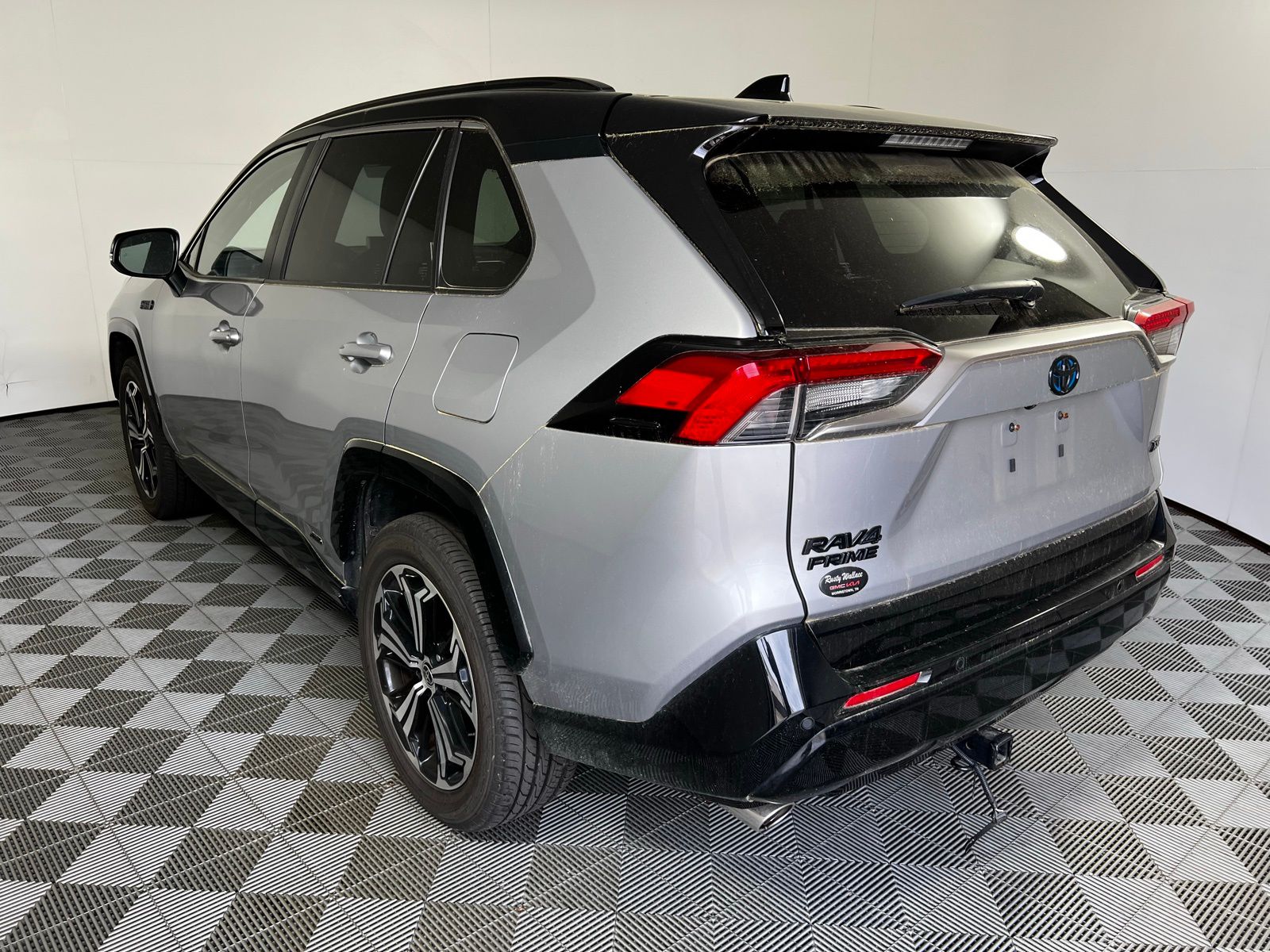 Thumbnail: 2021 Toyota RAV4 - 7