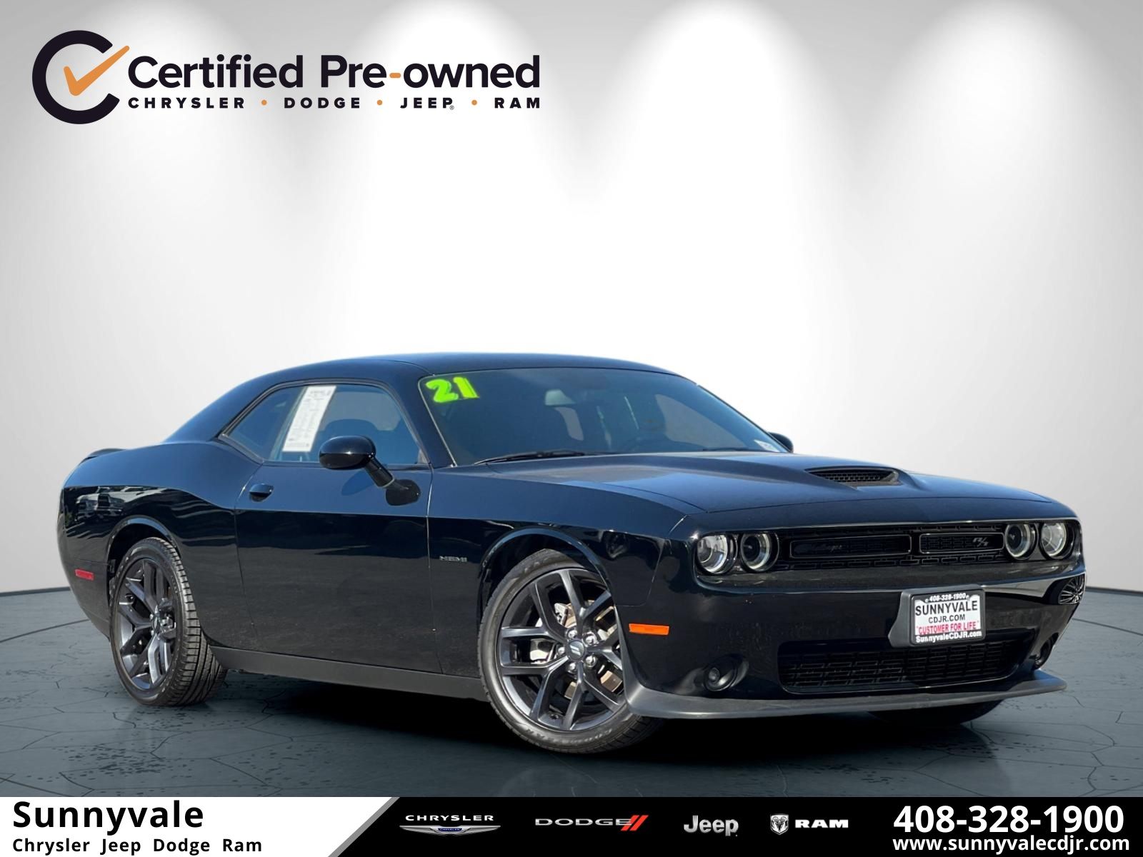 Pitch Black Clearcoat 2021 Dodge Challenger R/T RWD Coupe Rear-Wheel Drive 6-Speed Manual