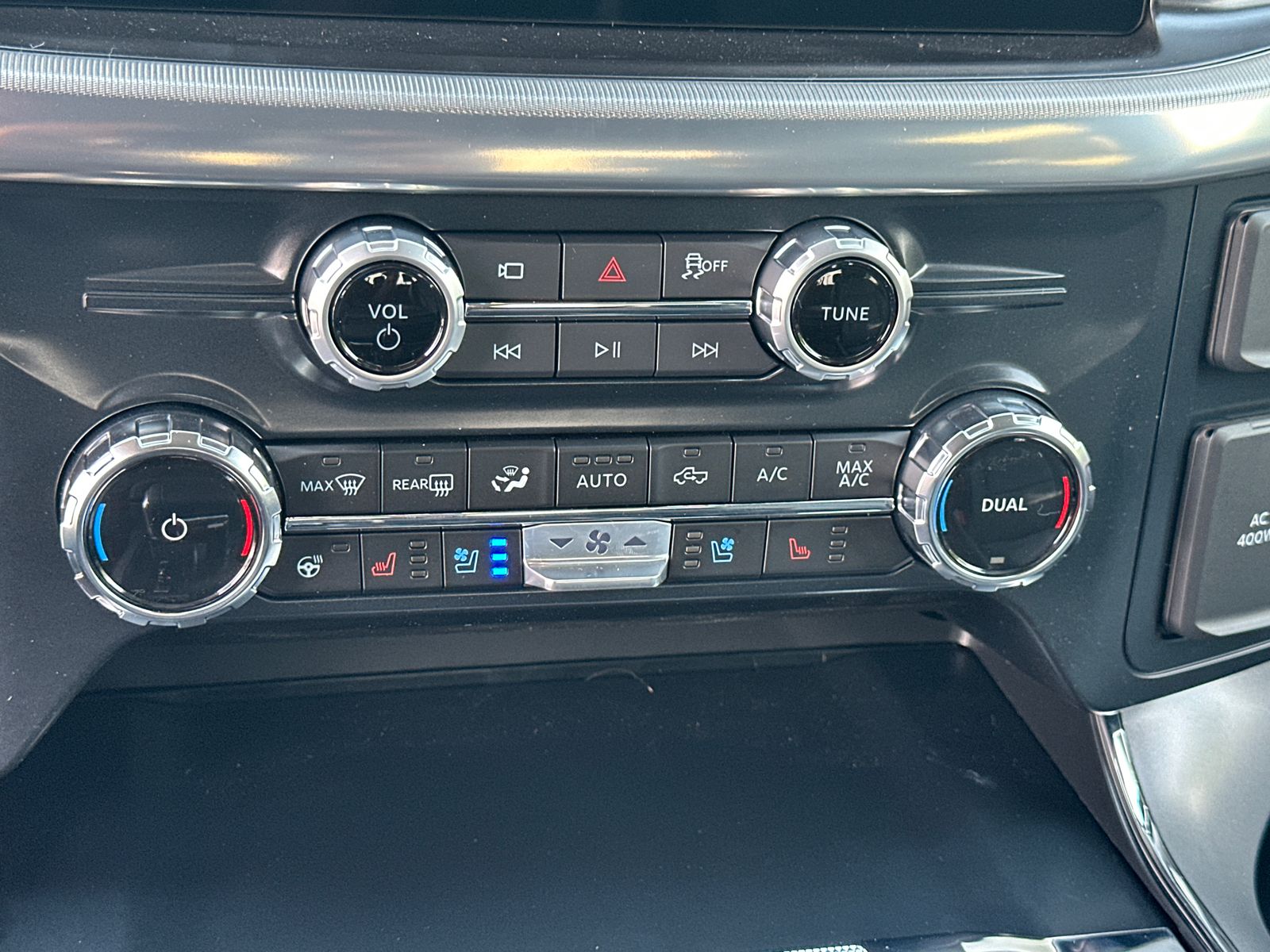 New 2026 Avalanche Ford Lariat® image 31