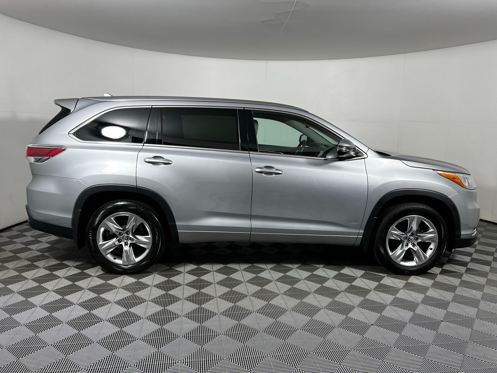 2016 Toyota Highlander Limited 4