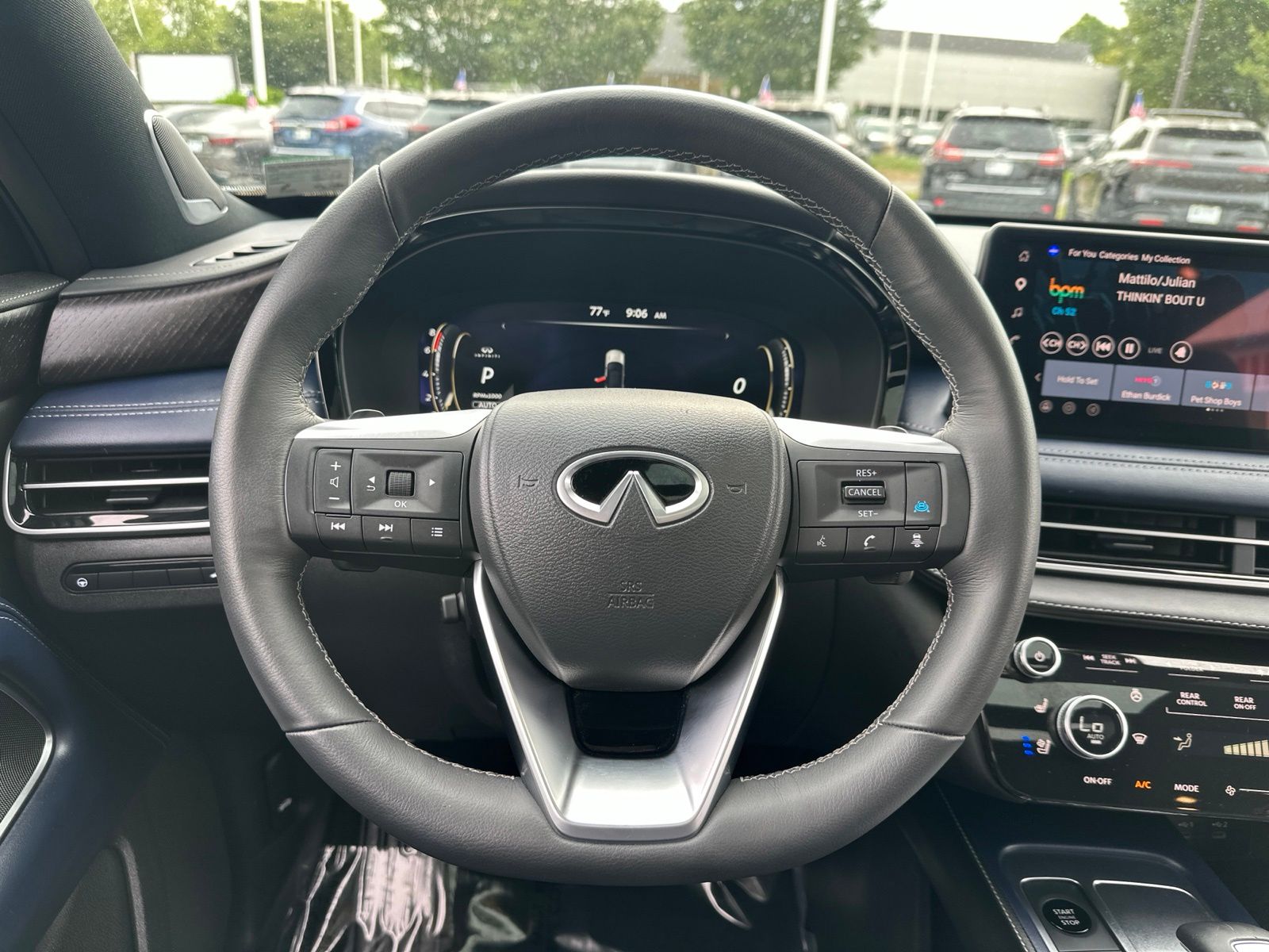 Used 2026 White INFINITI SPORT image 19