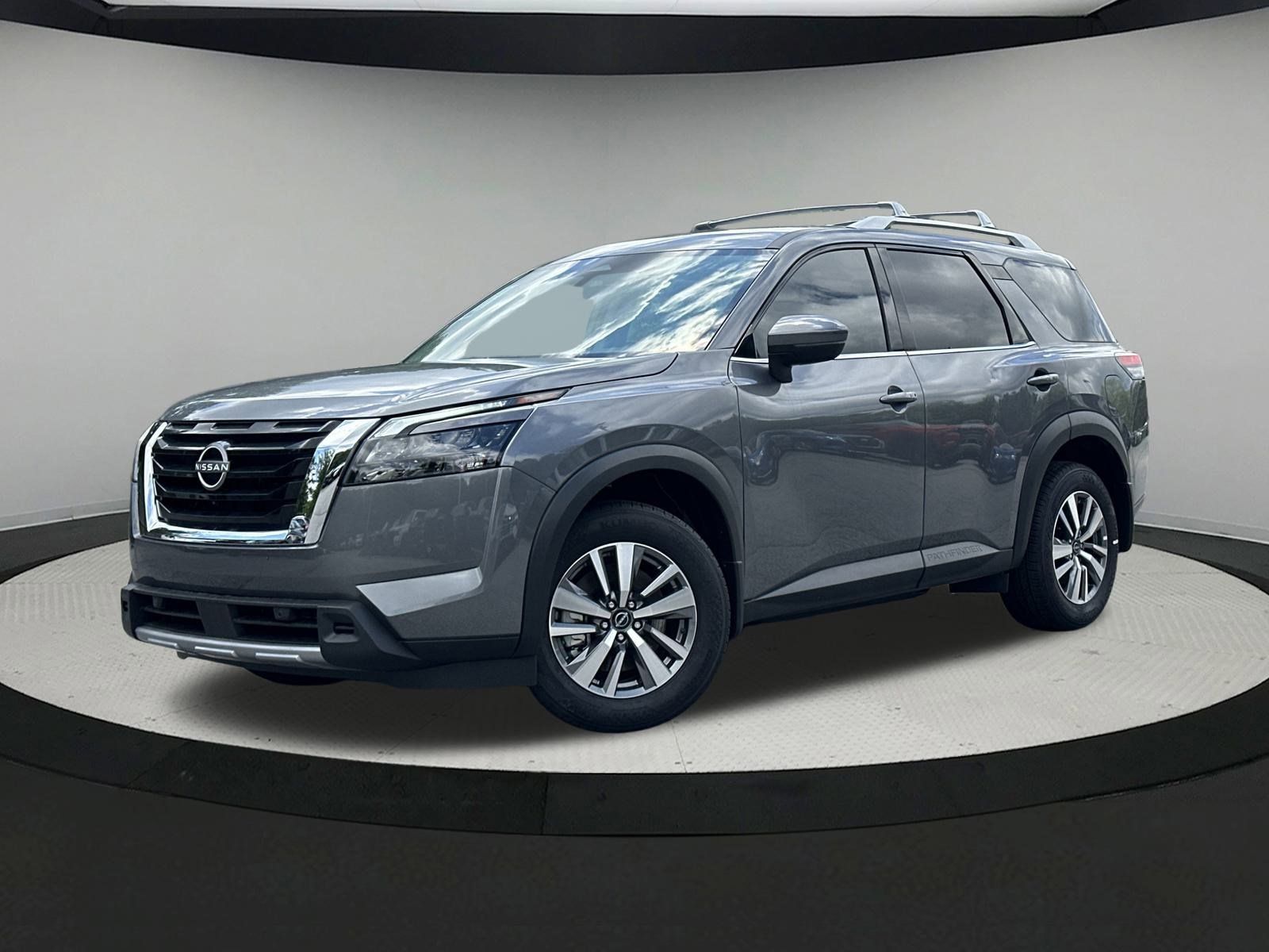 2025 Nissan Pathfinder SL FWD