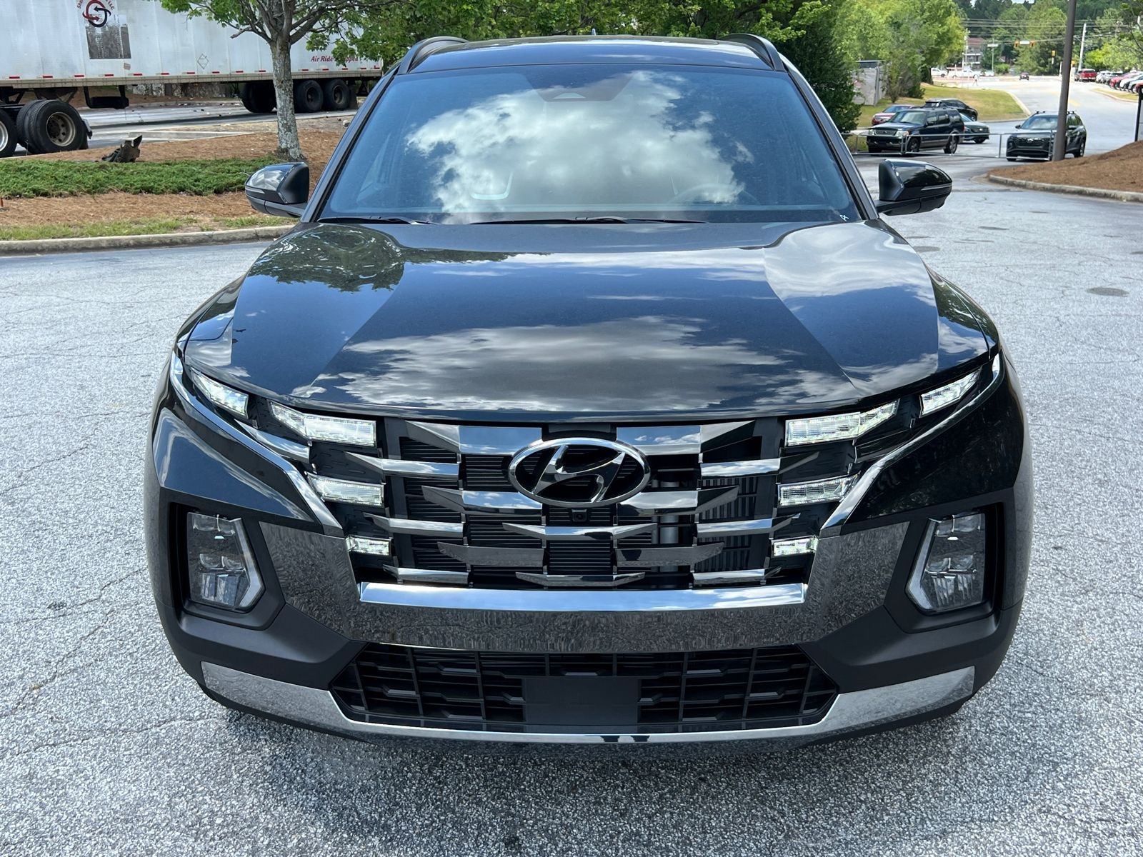 2024 Hyundai Santa Cruz Limited photo 3
