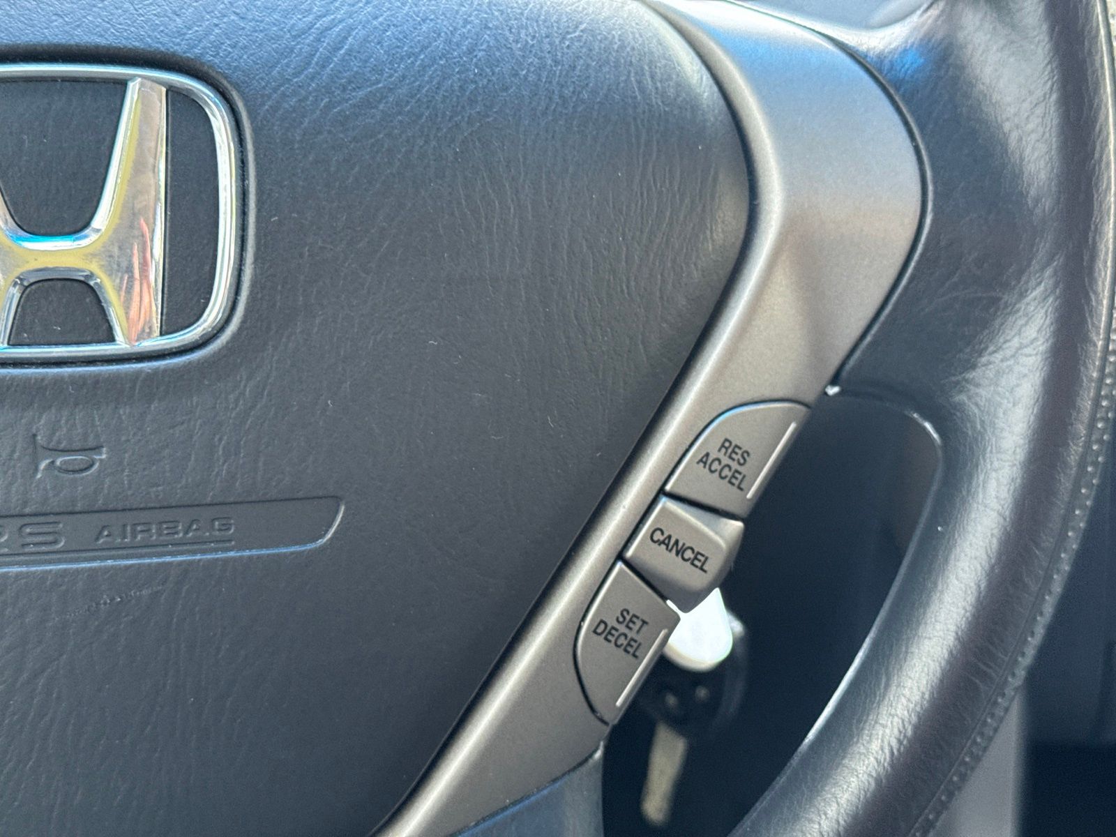 Used 2008 Dark Cherry Pearl Honda SE image 26
