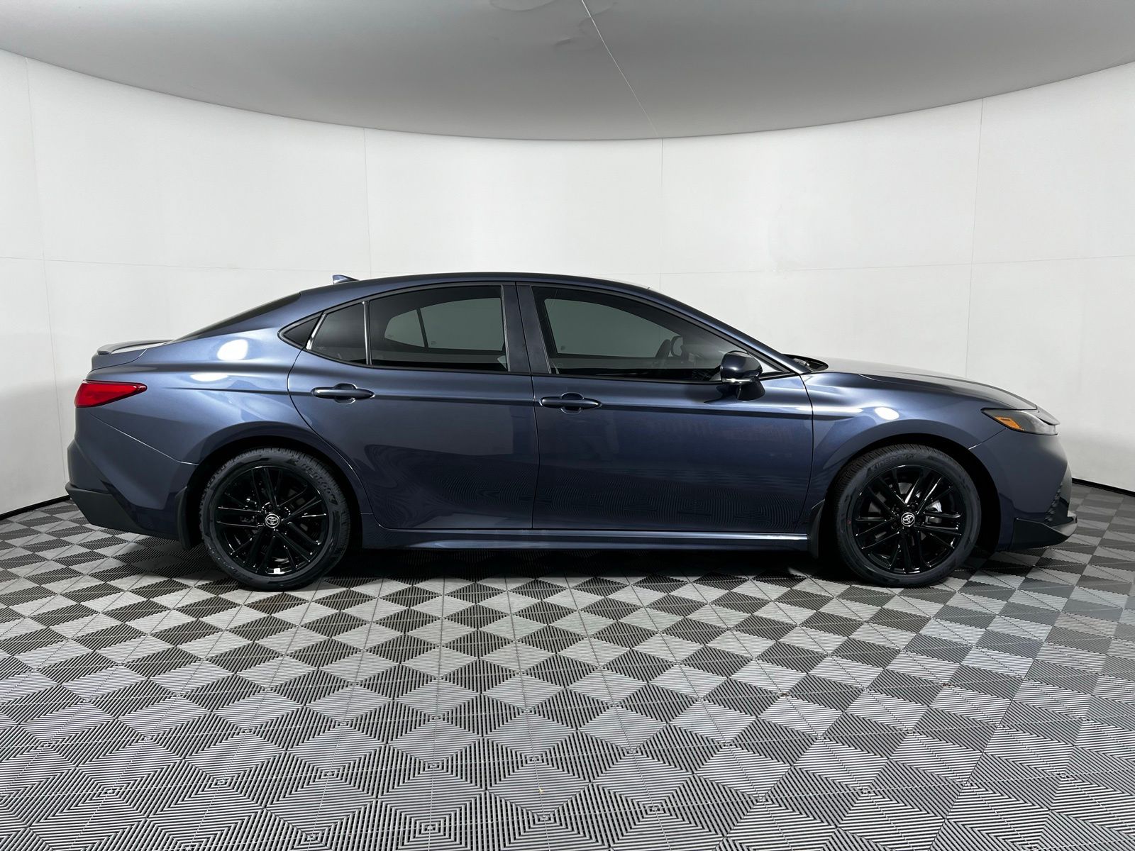 Thumbnail: 2026 Toyota Camry - 4