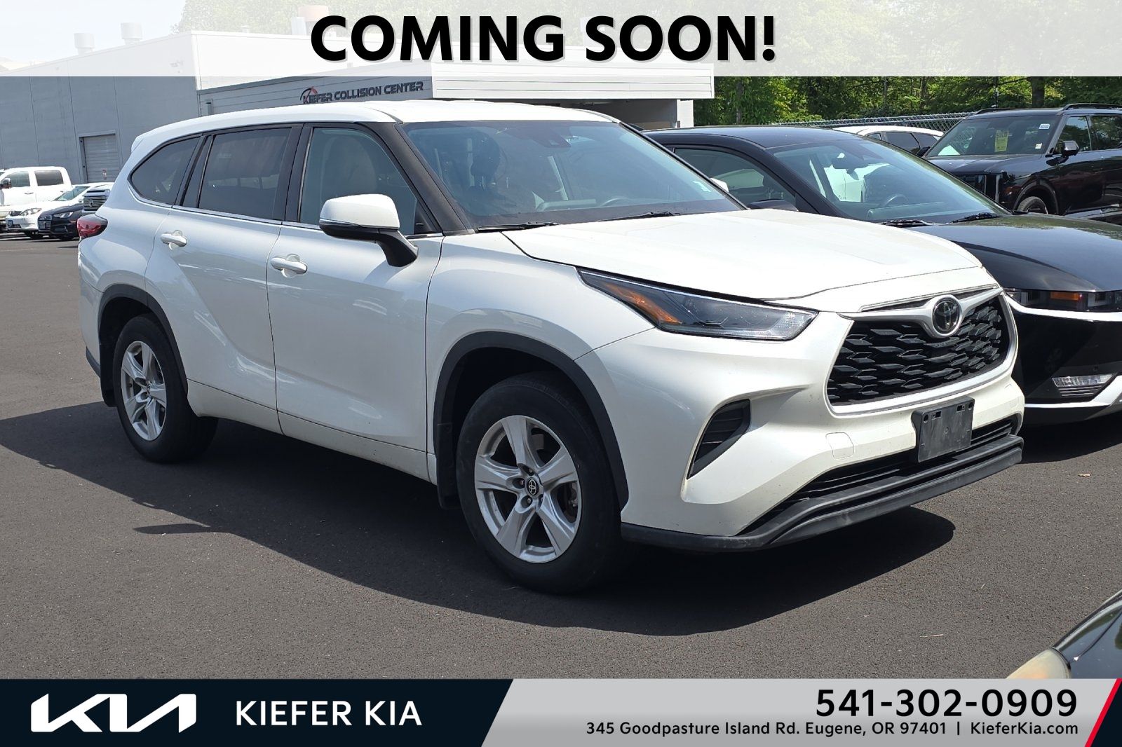White (Blizzard Pearl) 2021 Toyota Highlander L AWD SUV / Crossover All-Wheel Drive 8-Speed Automatic
