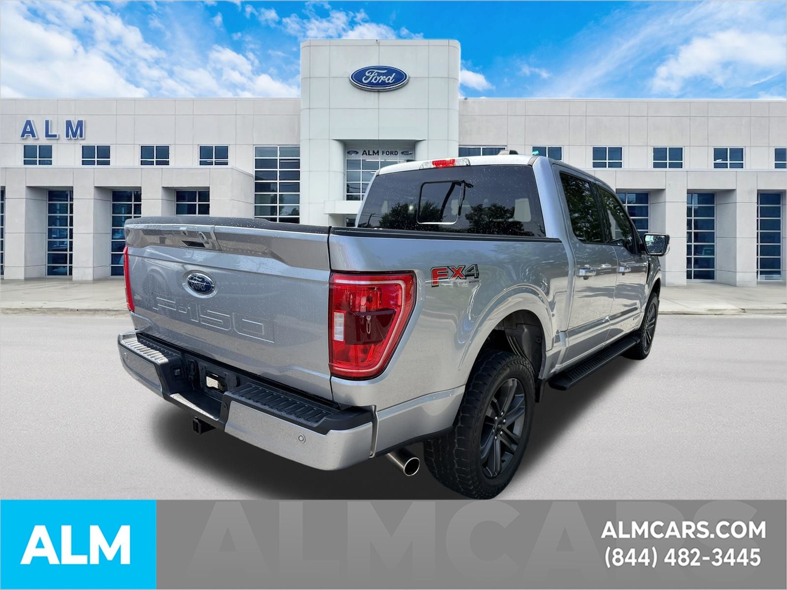 Used 2023 Iconic Silver Metallic Ford XLT image 9