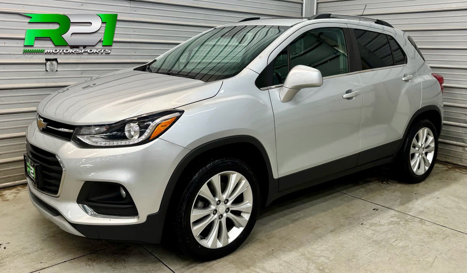 Silver Ice Metallic 2020 Chevrolet Trax SUV / Crossover All-Wheel Drive 6-Speed Automatic