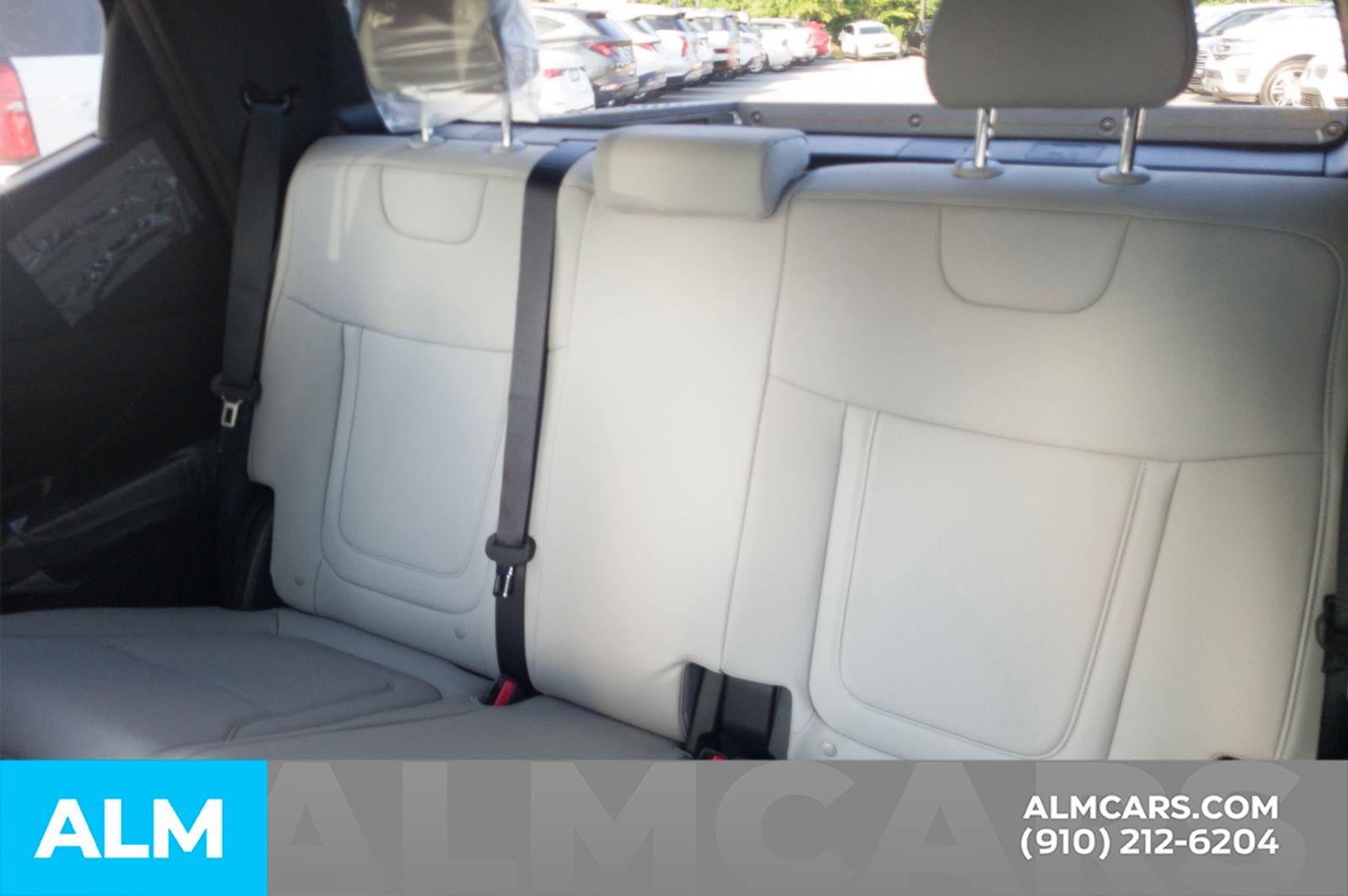 Used 2026 White Hyundai SEL image 15