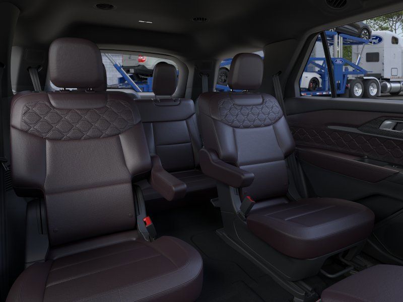 New 2026 Space White Metallic Ford Platinum image 11