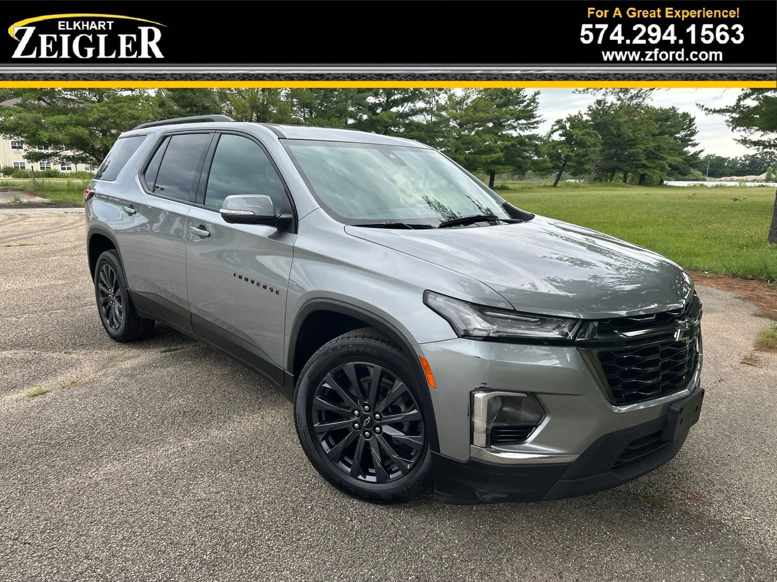 Sterling Gray Metallic 2023 Chevrolet Traverse SUV / Crossover Four-Wheel Drive 9-Speed Automatic