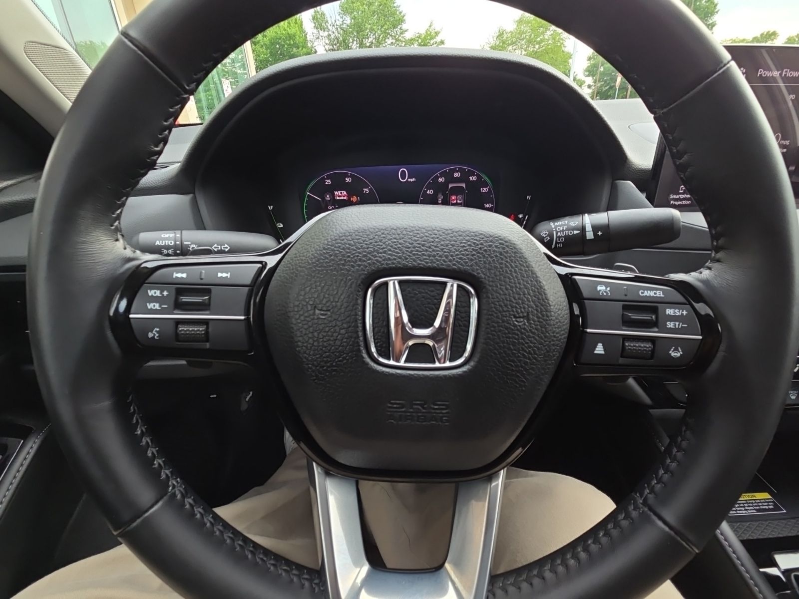 Used 2024  Honda Touring image 18