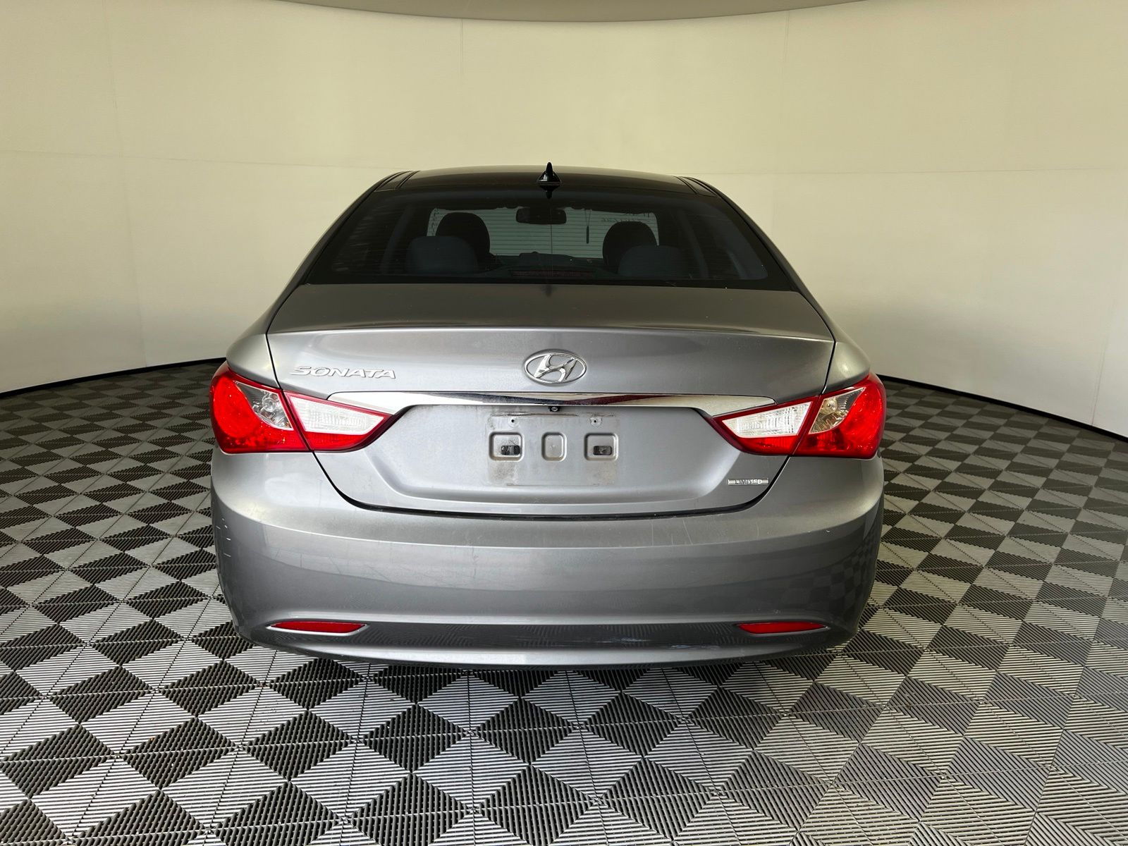 Thumbnail: 2013 Hyundai Sonata - 6