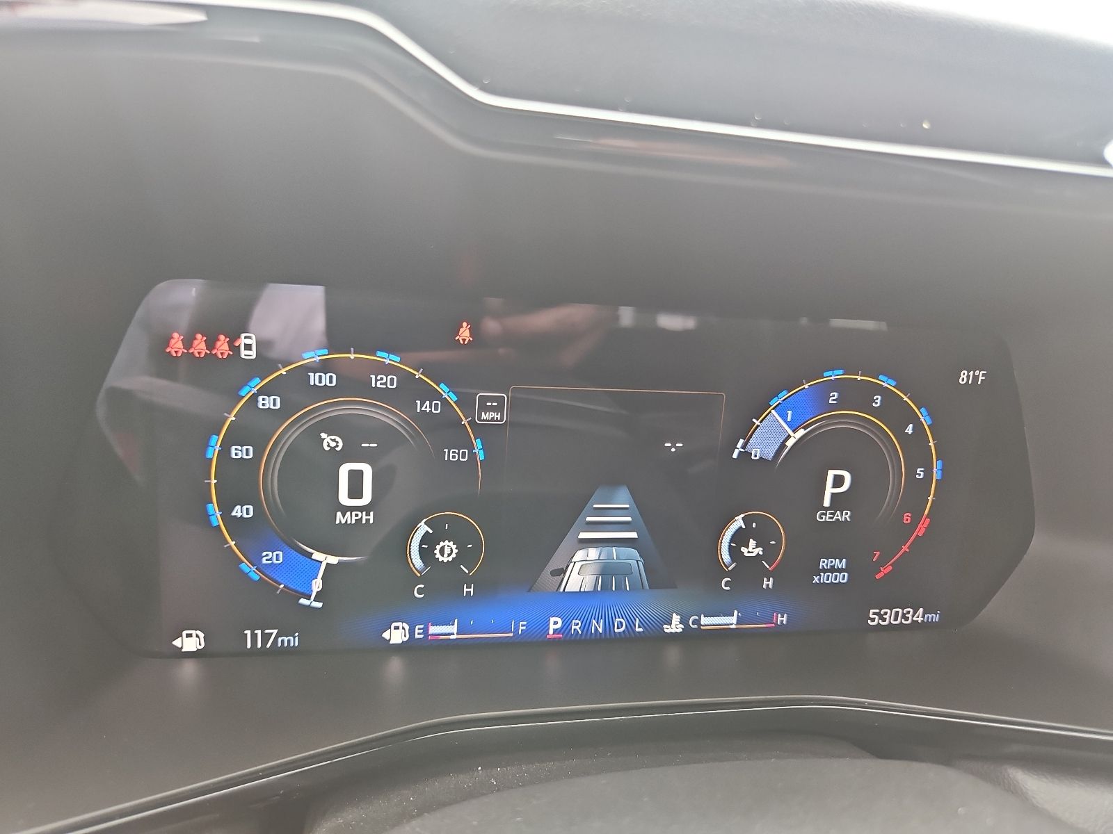 2024 Chevrolet Colorado LT - 11