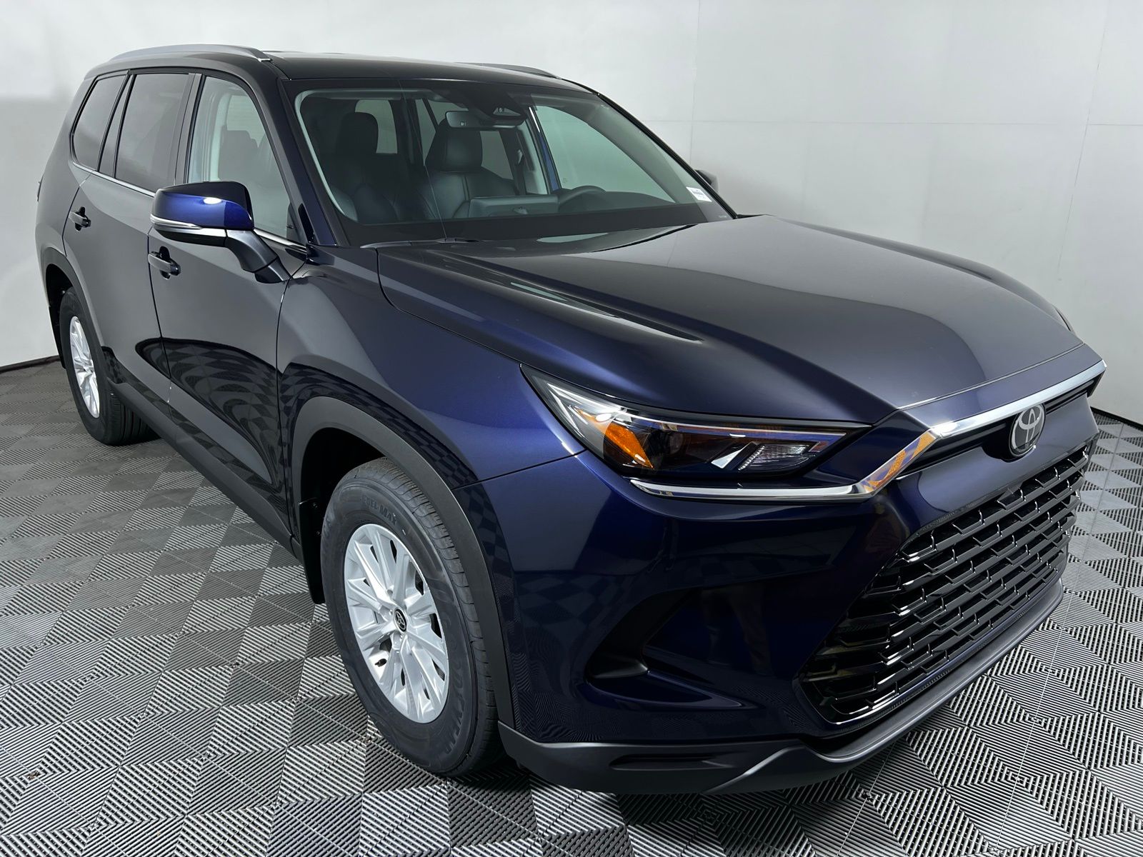 Thumbnail: 2026 Toyota Grand Highlander - 3