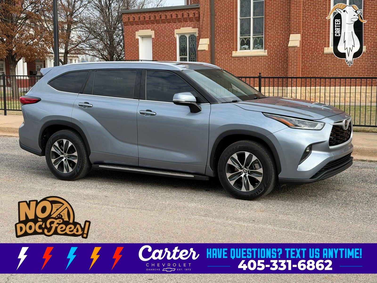 Moon Dust 2021 Toyota Highlander XLE FWD SUV / Crossover Front-Wheel Drive 8-Speed Automatic