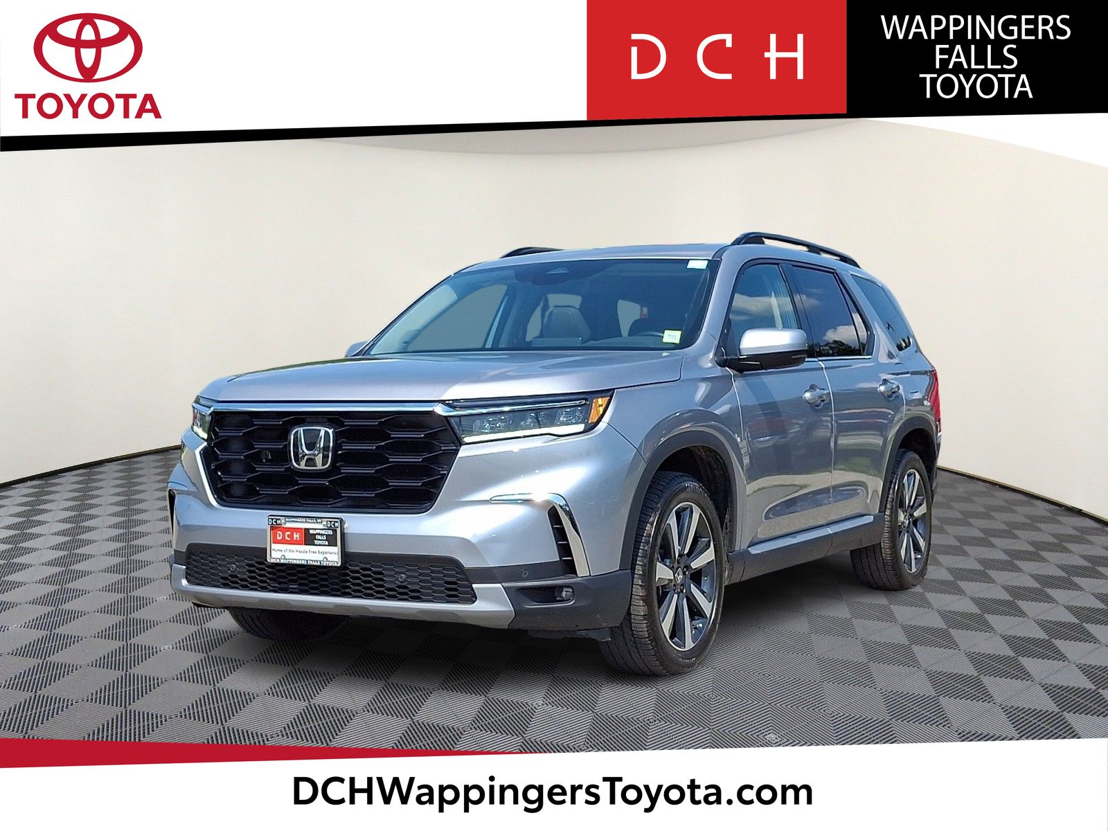 Lunar Silver Metallic 2025 Honda Pilot SUV / Crossover All-Wheel Drive Automatic