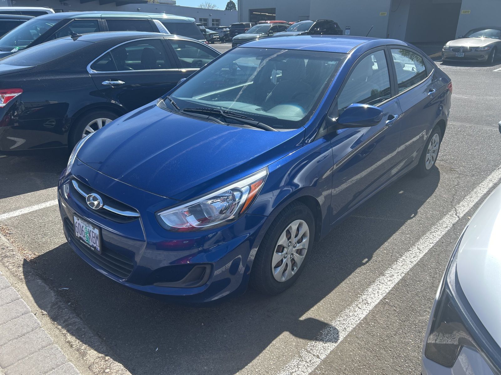 Pacific Blue Pearl 2016 Hyundai Accent SE Sedan FWD Sedan Front-Wheel Drive 6-Speed Automatic