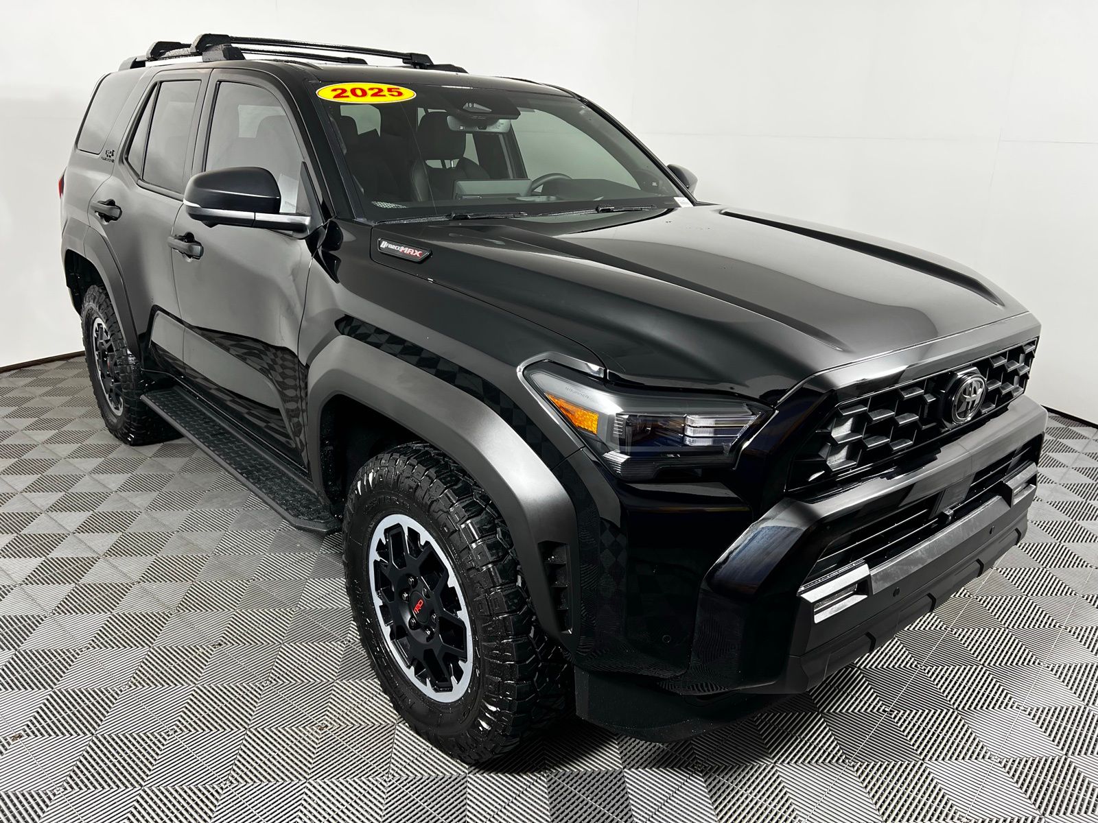 Thumbnail: 2025 Toyota 4Runner - 3