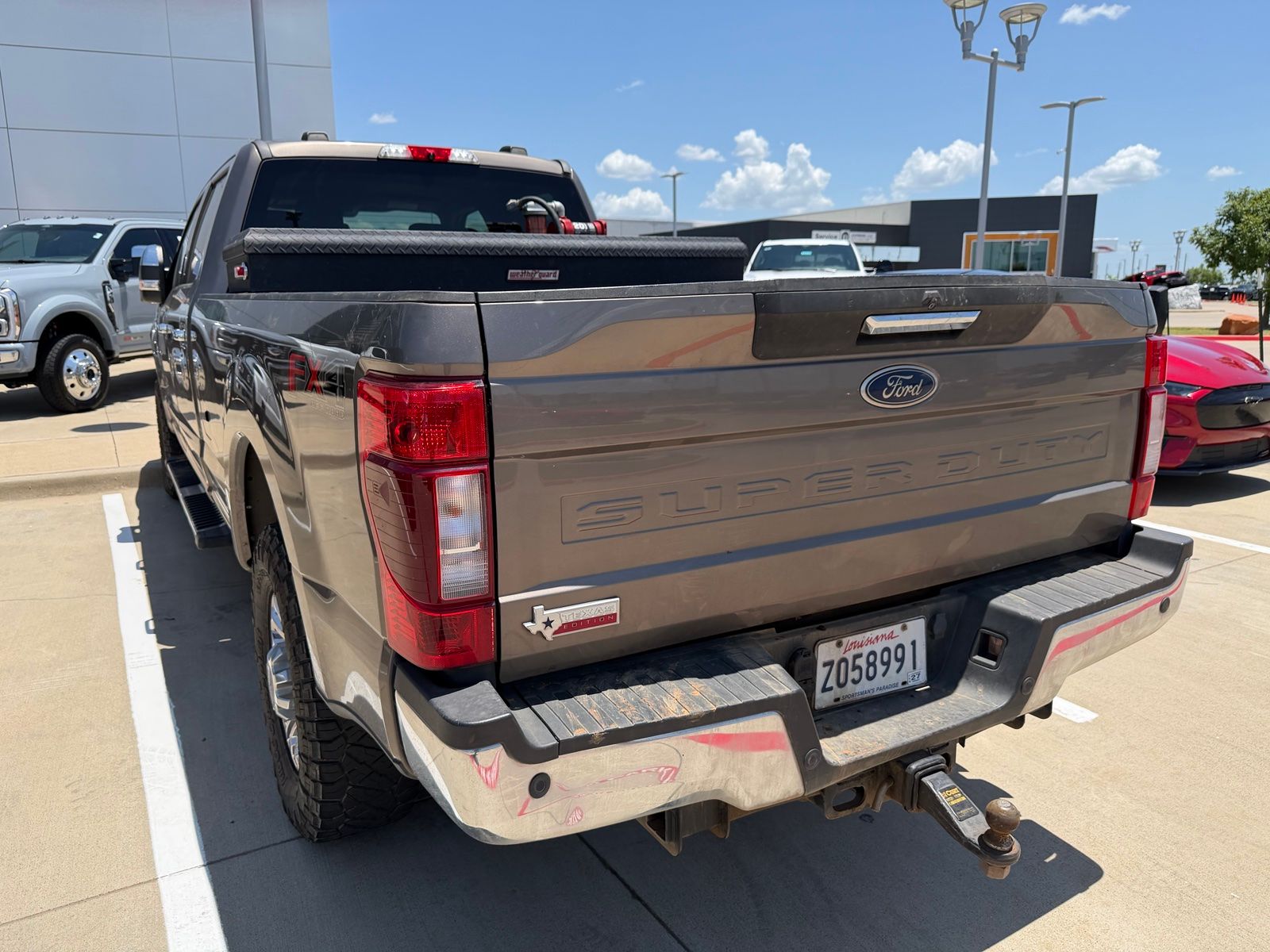 View vehicle photo 5