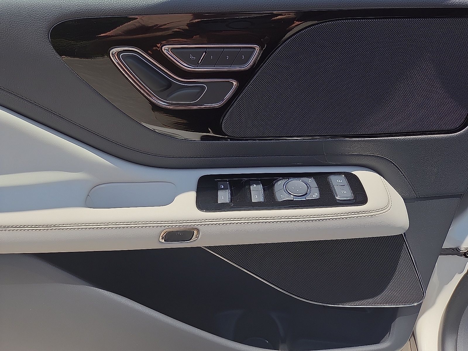 2026 Lincoln Aviator Premiere - Photo 12