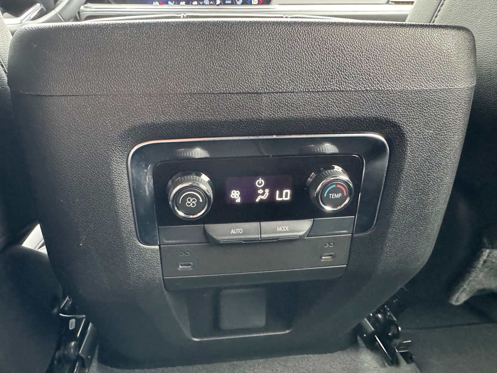 Used 2025 Chevrolet Suburban SUV