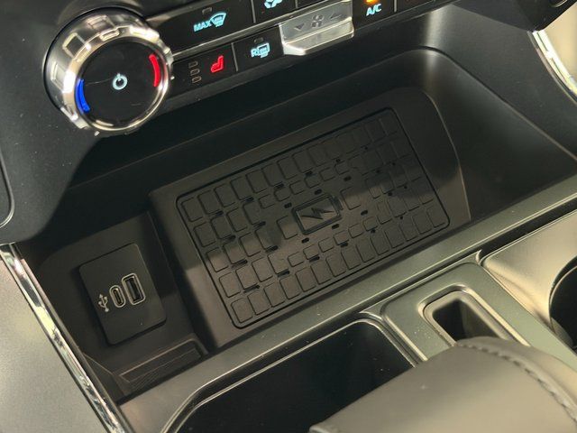 New 2026 Avalanche Ford XLT image 30