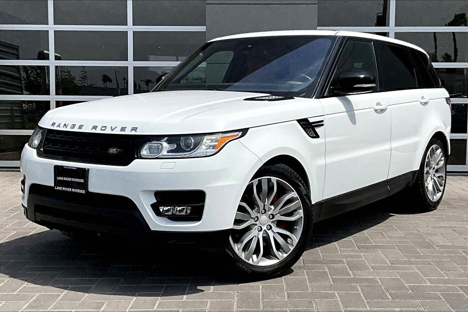 Fuji White 2016 Land Rover Range Rover Sport V8 Supercharged Dynamic 4WD SUV / Crossover All-Wheel Drive 8-Speed Automatic