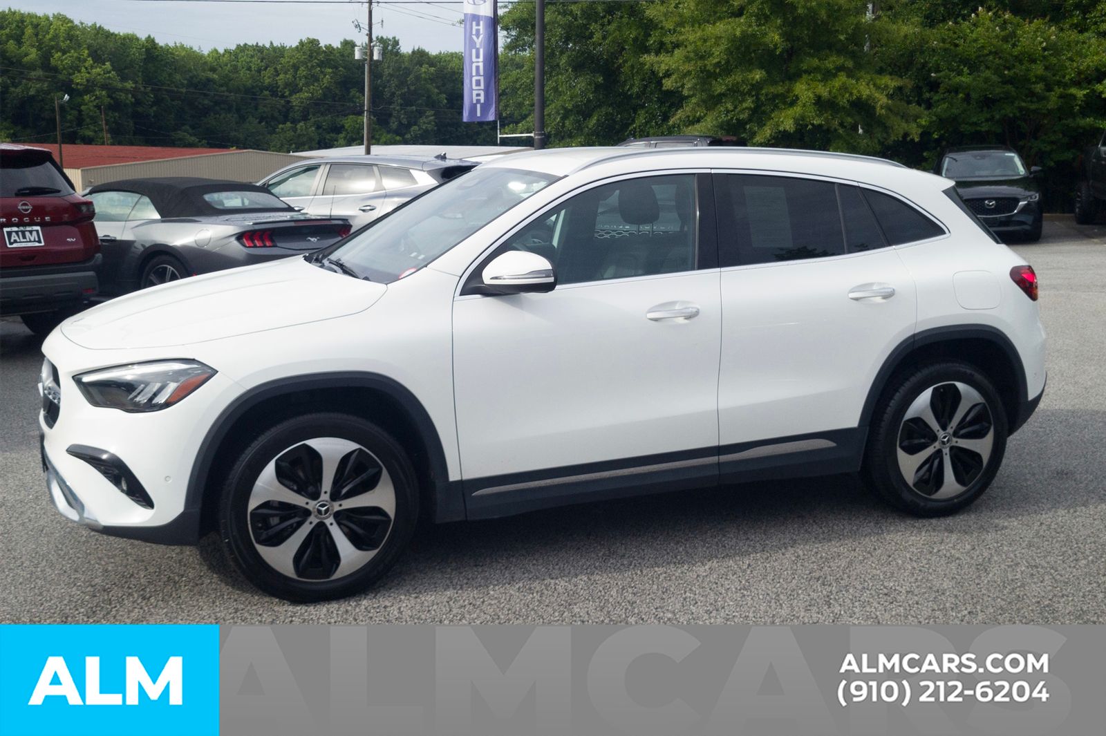 Used 2025 Polar White Mercedes-Benz GLA 250 image 11