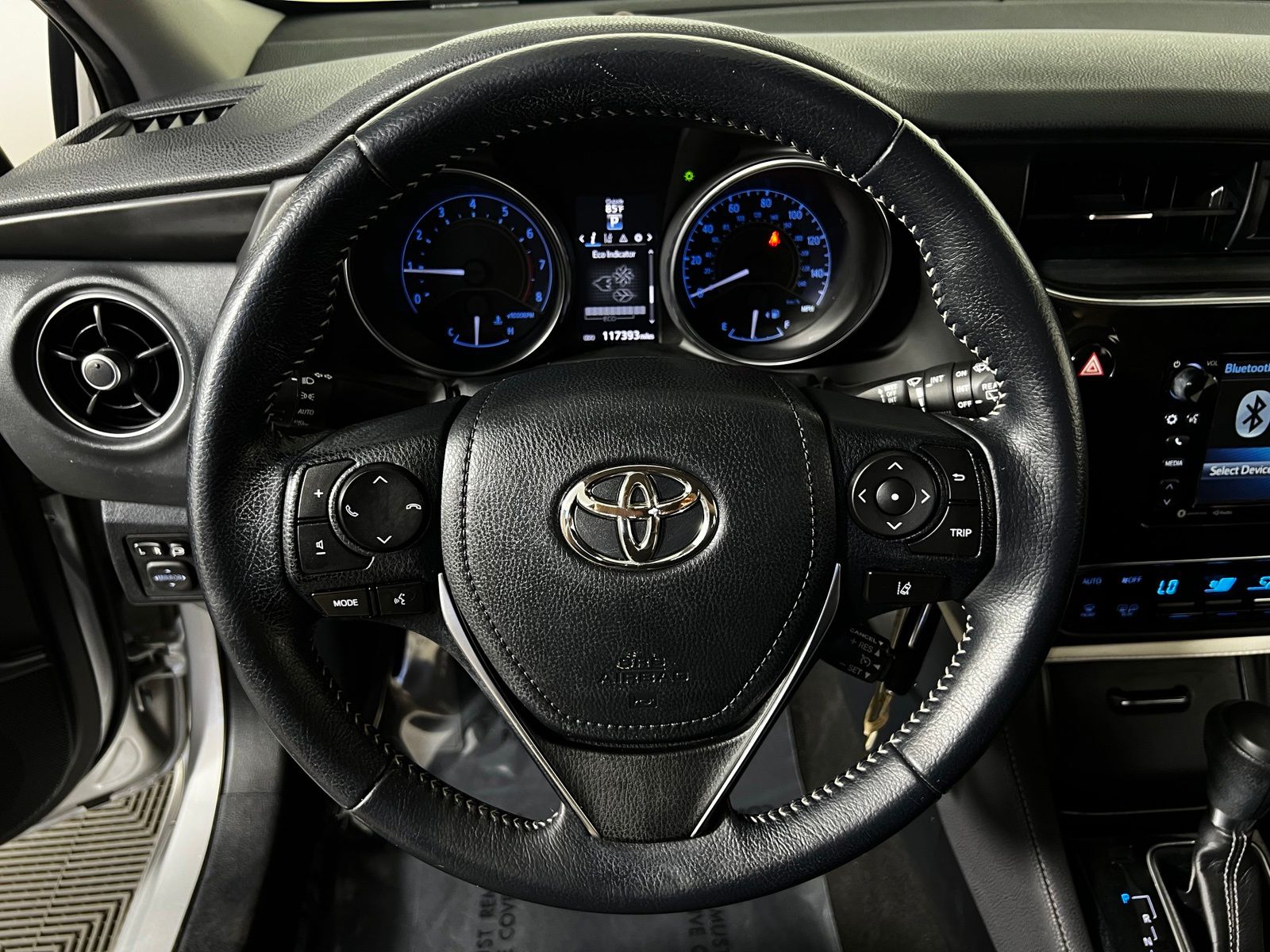 Thumbnail: 2018 Toyota Corolla iM - 14