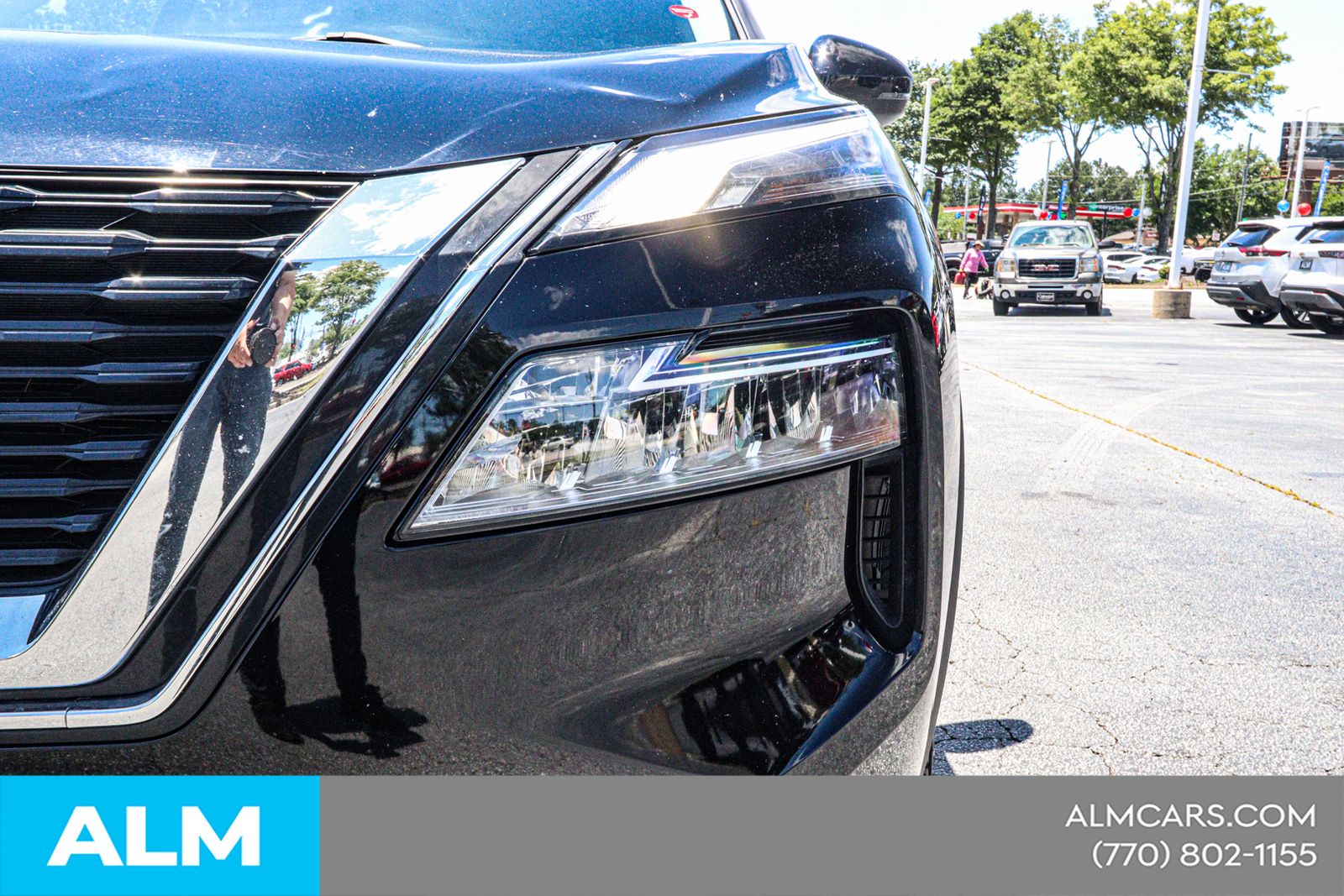 Used 2023 Black Nissan SV image 17