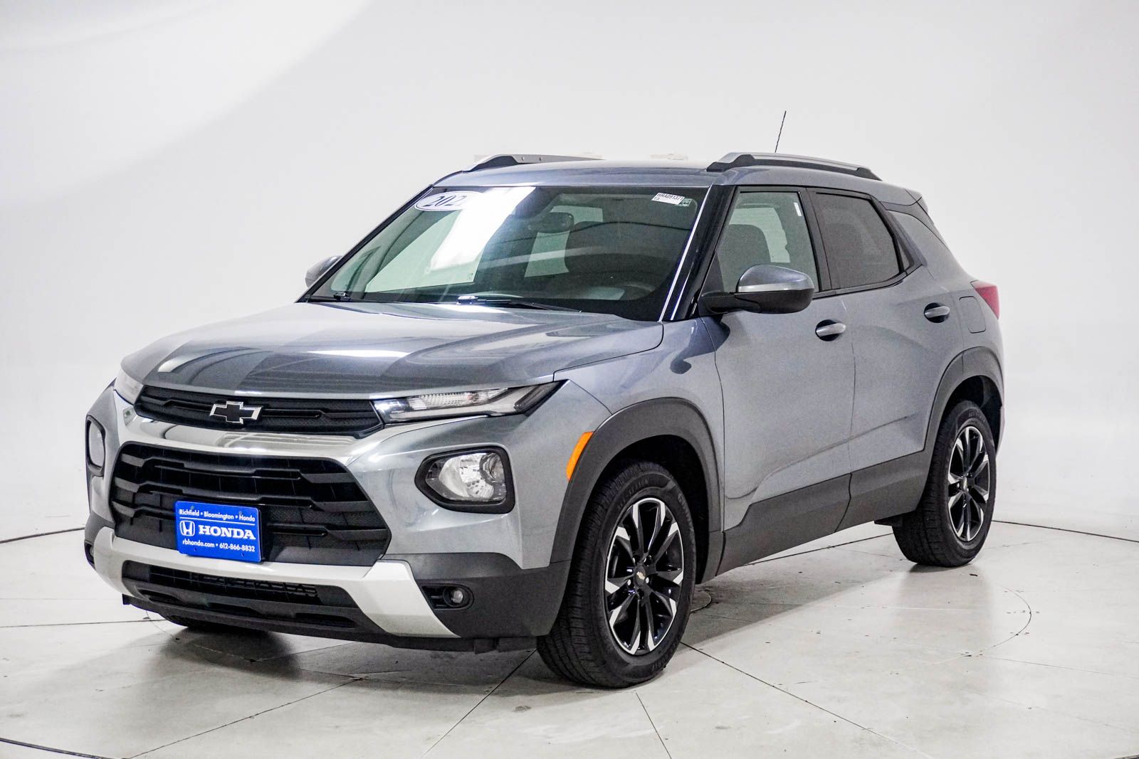 Used 2021 Chevrolet Trailblazer LT with VIN KL79MPS21MB091371 for sale in Richfield, Minnesota