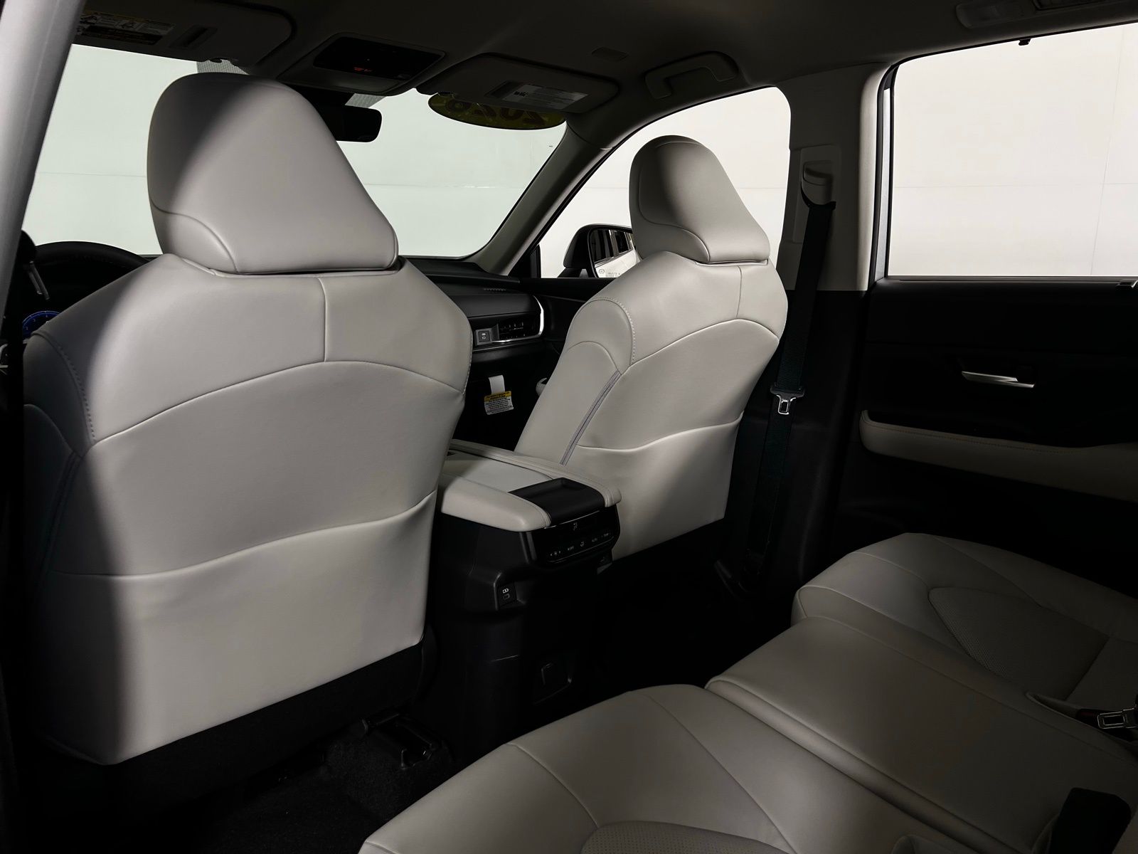 Thumbnail: 2026 Toyota Grand Highlander - 22