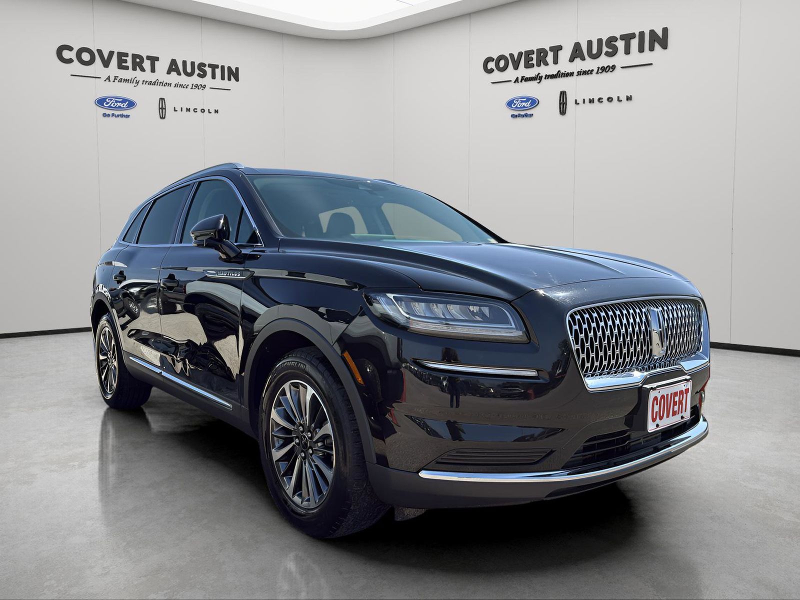 Used Car 2023 Lincoln Nautilus  Standard For Sale Under $30,000 In Austin, Texas