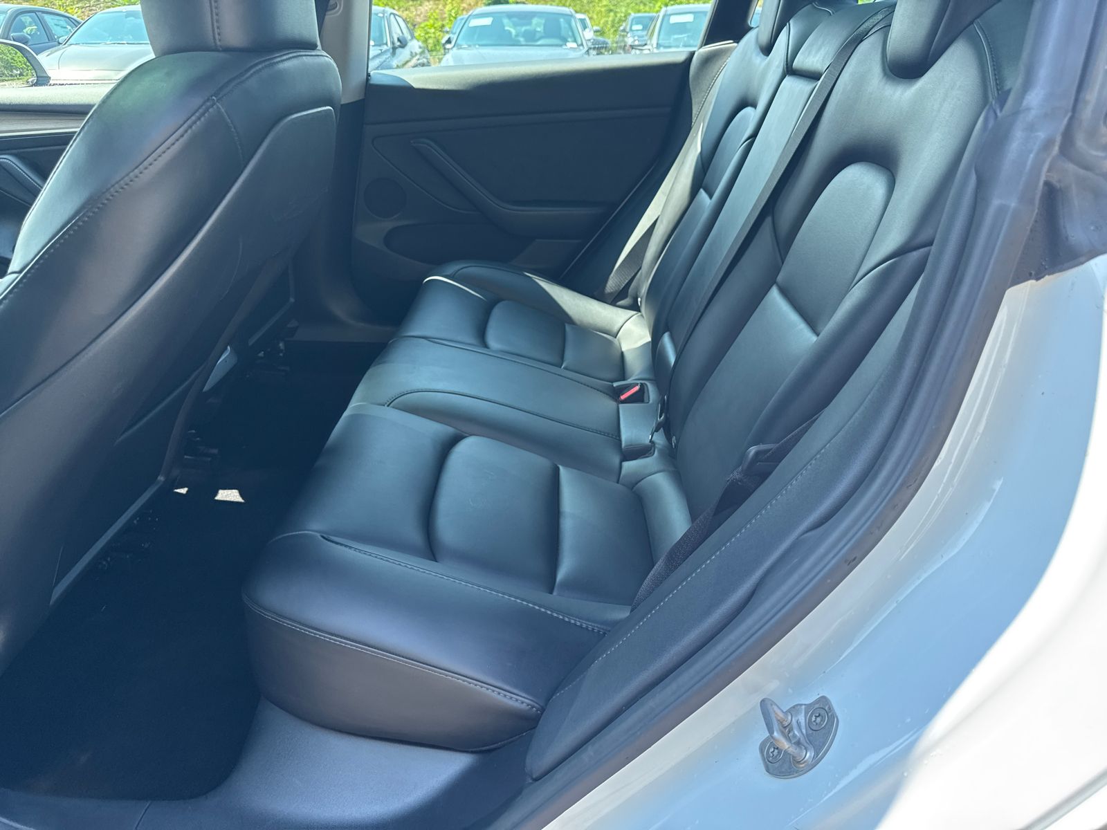 Used 2023 Pearl White Multi-Coat Tesla Base image 21