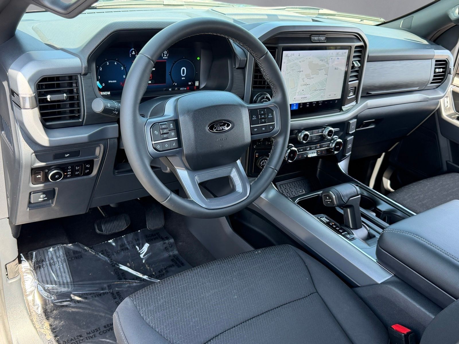 Used 2026 Agate Black Metallic Ford XLT image 3