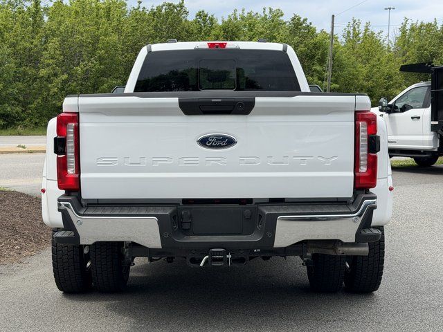 New 2026 Oxford White Ford XL image 6