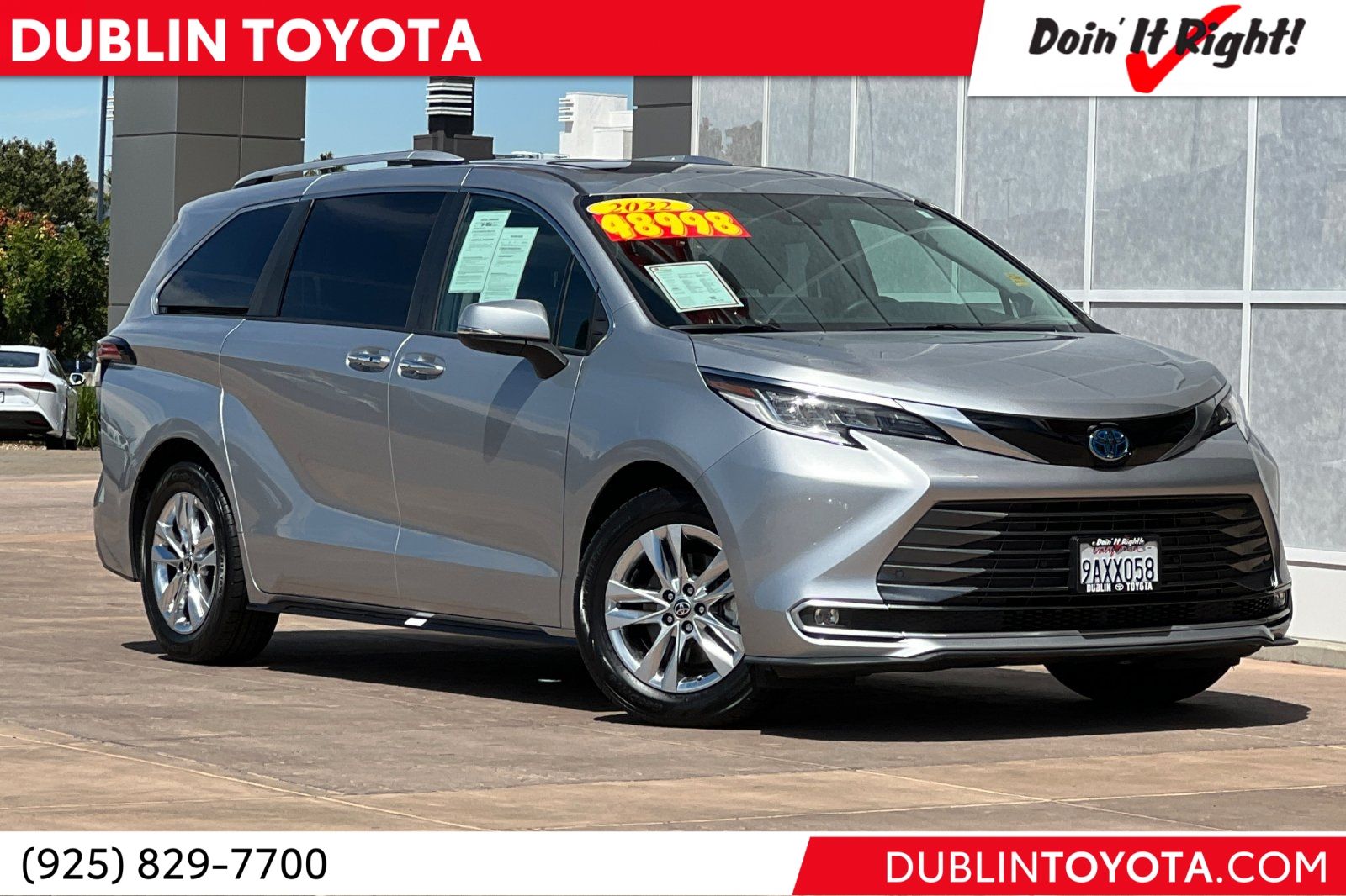 Celestial Silver Metallic 2022 Toyota Sienna Minivan All-Wheel Drive Continuously Variable Transmission