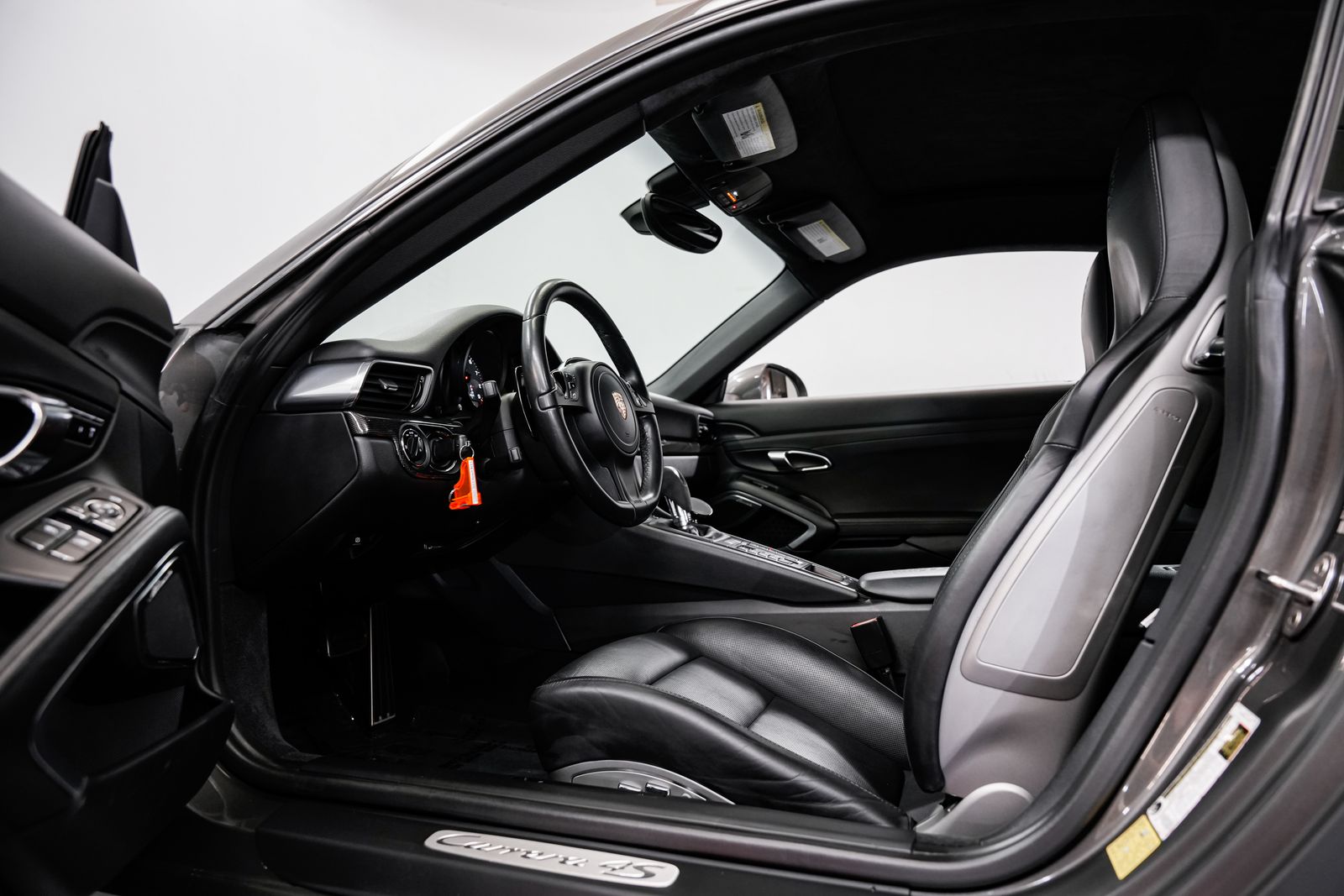 2013 Porsche 911 Carrera 4S — photo 20