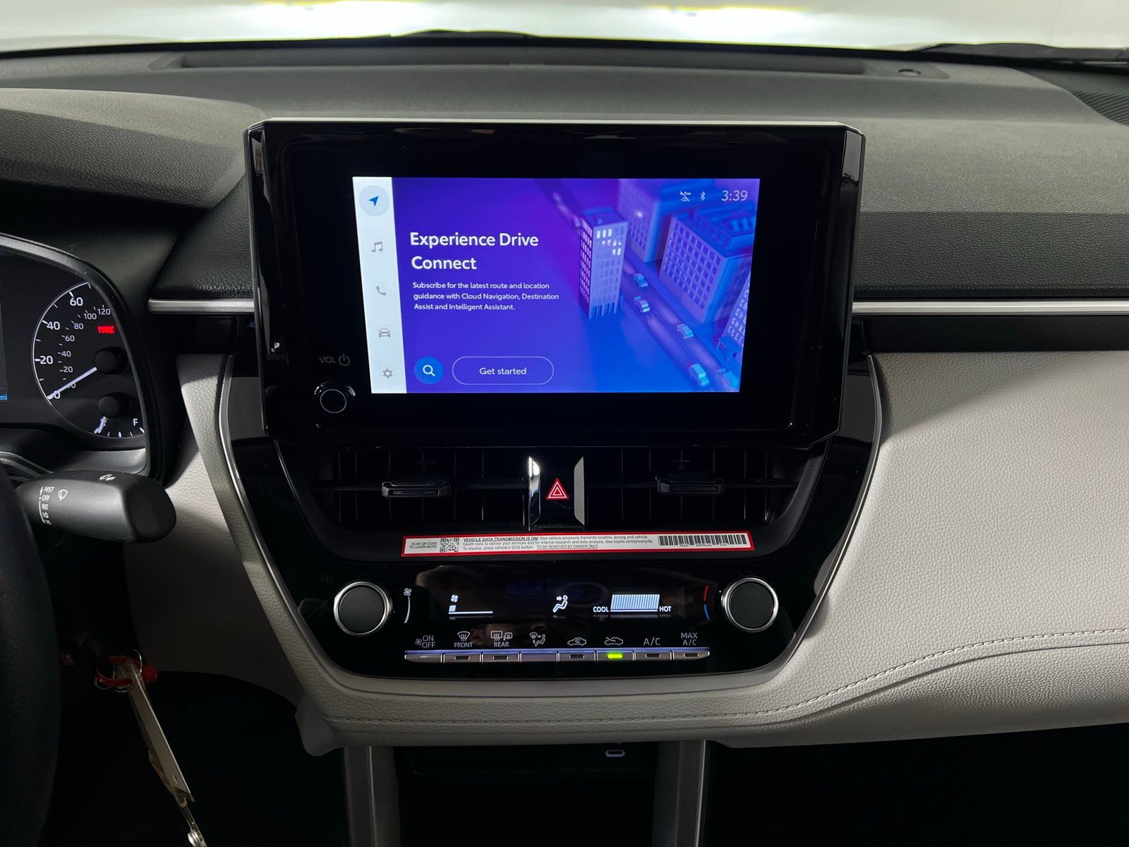 2025 Toyota Corolla Cross L 13