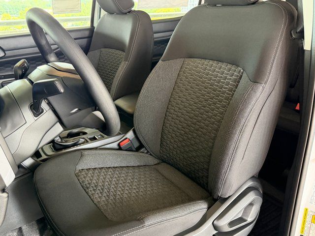 New 2026 Oxford White Ford XL image 22
