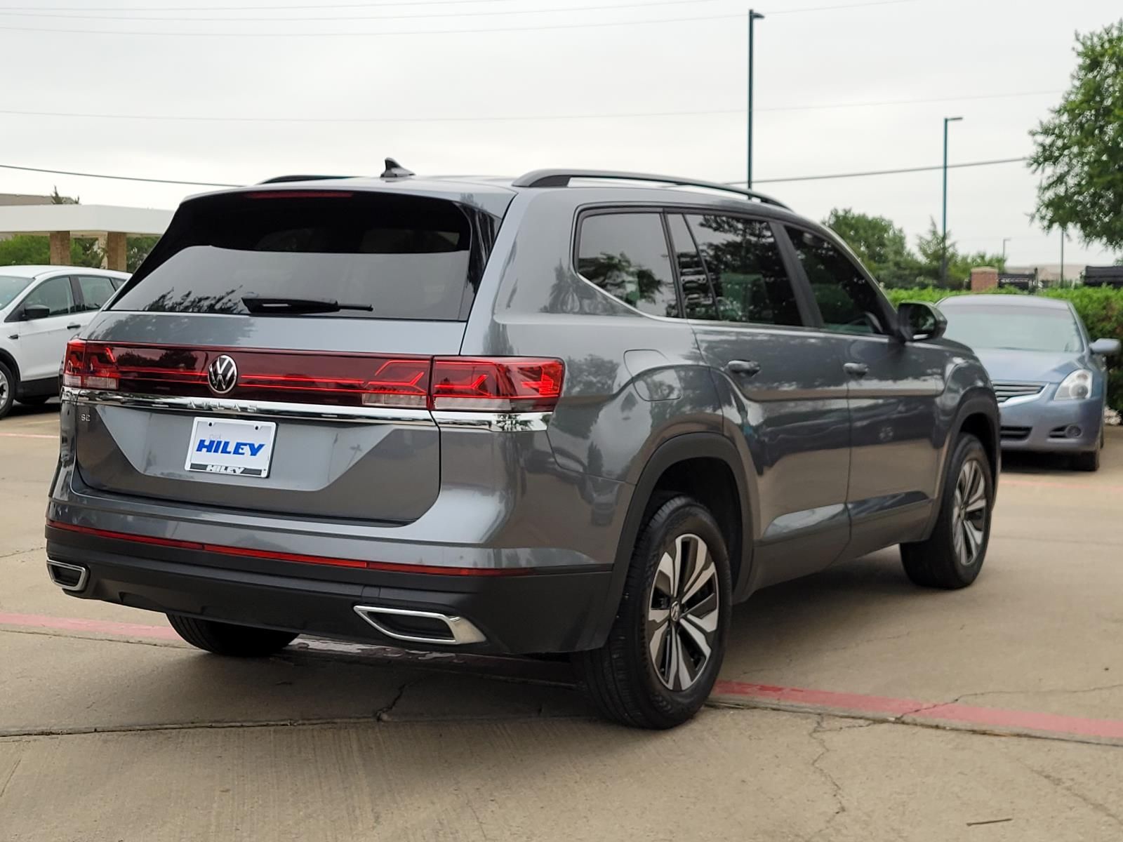 used 2024 Volkswagen Atlas car, priced at $29,980