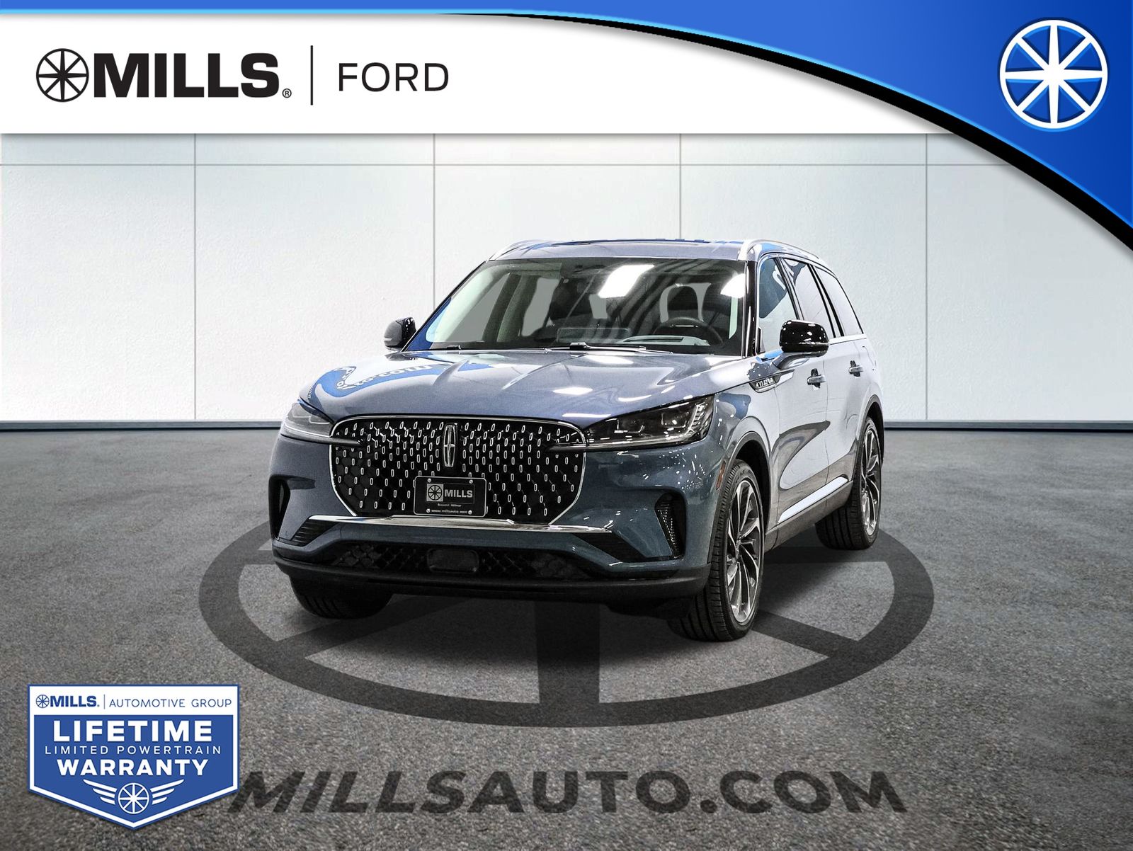 Whisper Blue Metallic Clearcoat 2026 Lincoln Aviator SUV / Crossover All-Wheel Drive Automatic