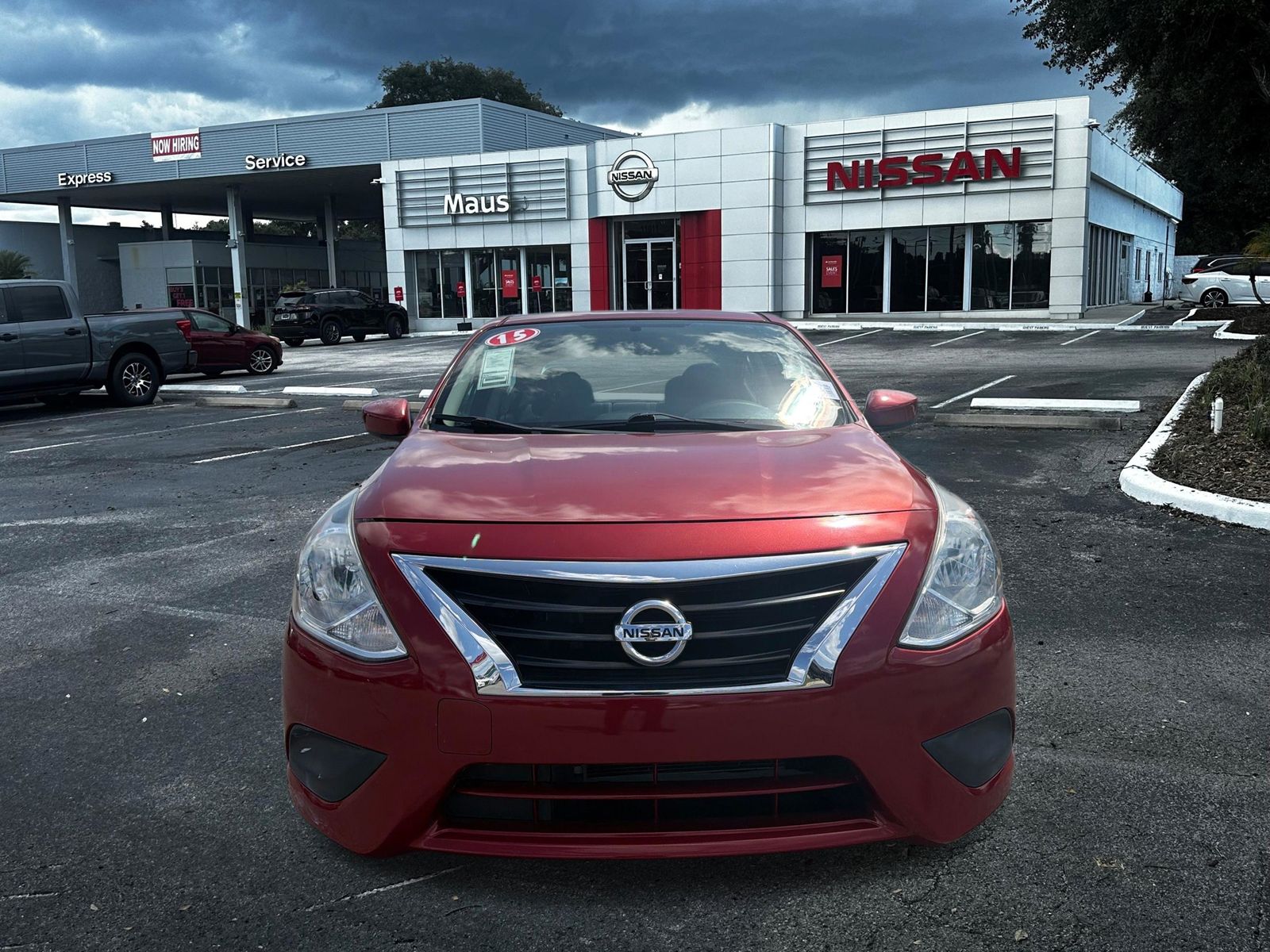 View vehicle photo 3