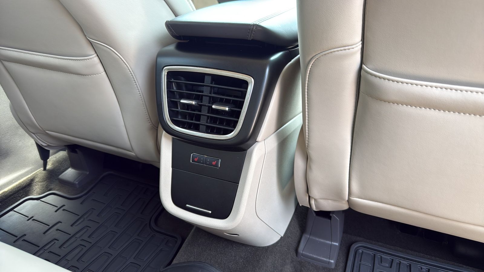 Used Car 2020 Lincoln Nautilus  Reserve For Sale Under $30,000 In Austin, Texas
