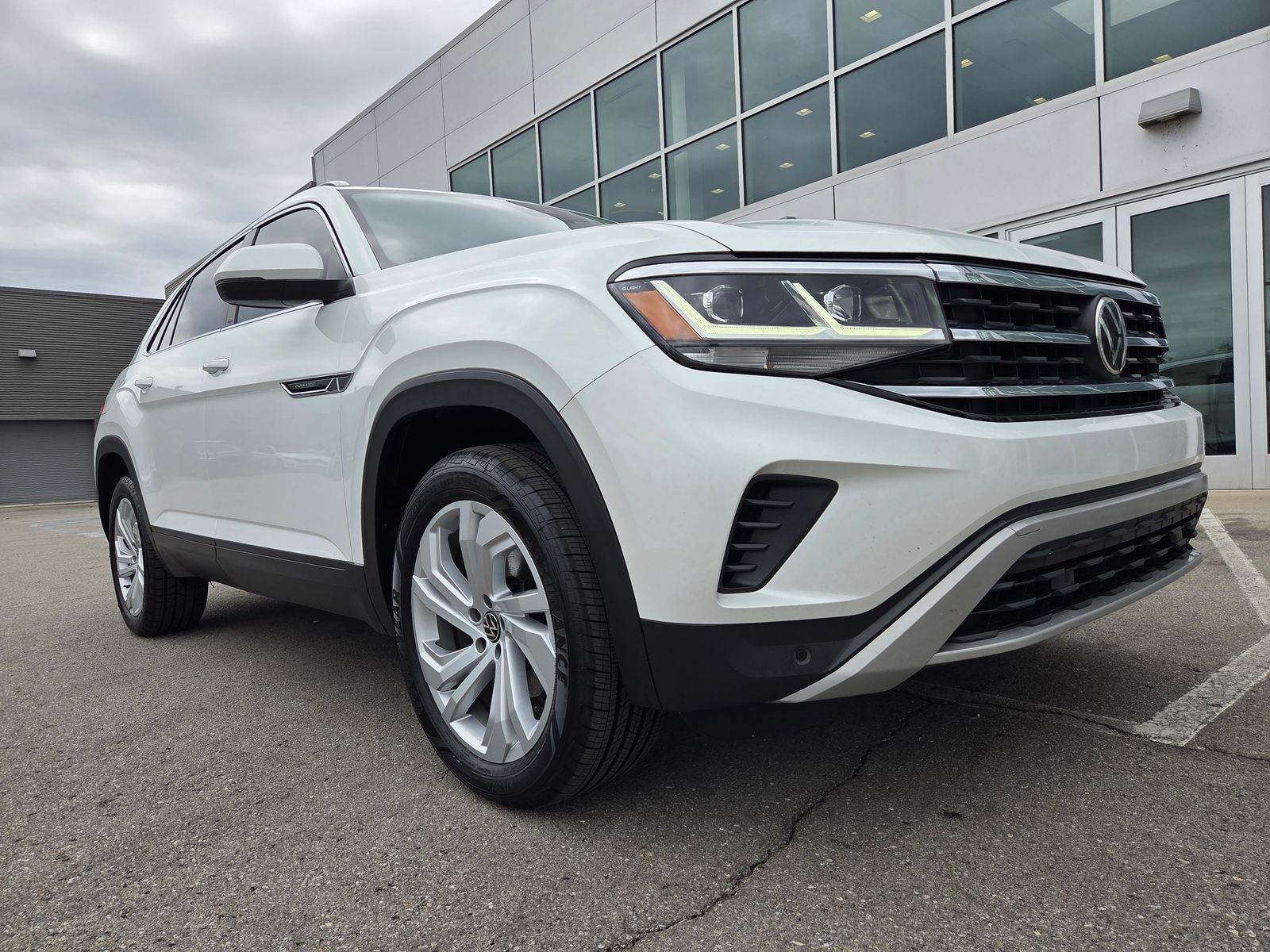 used 2021 Volkswagen Atlas Cross Sport car, priced at $22,950