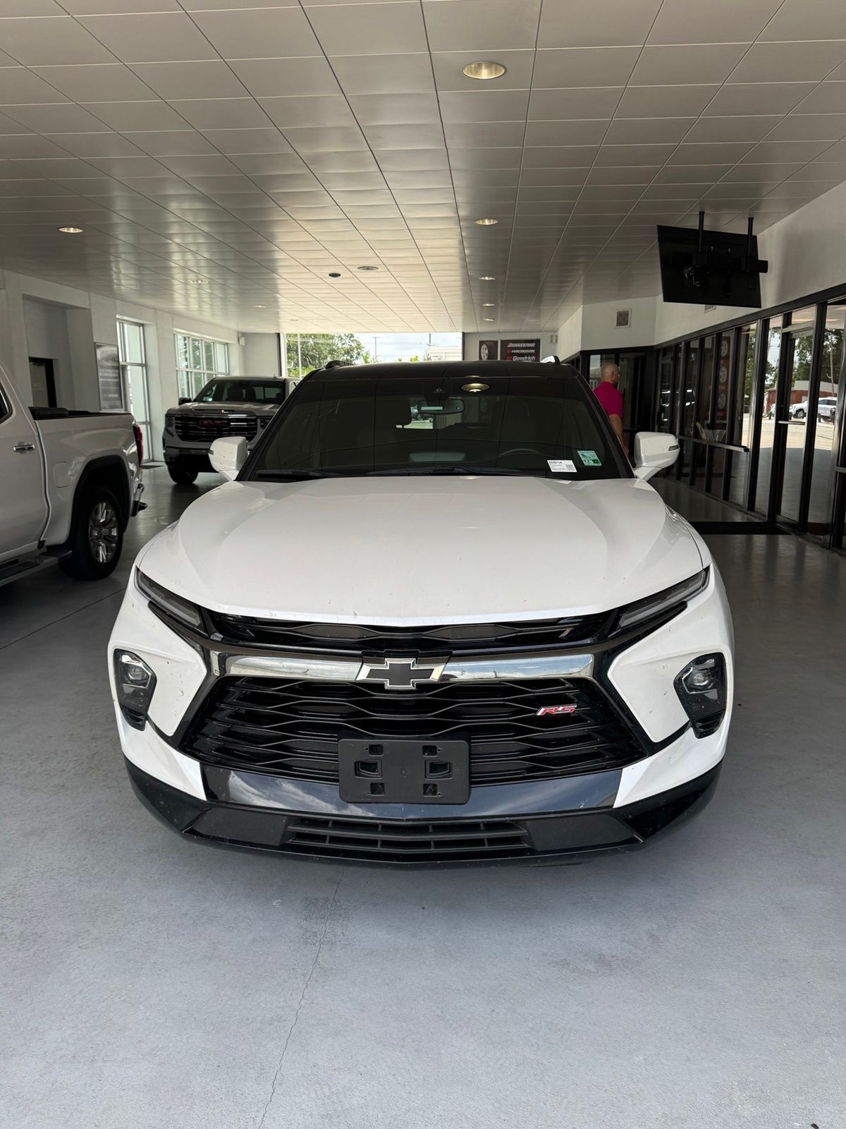 White (Iridescent Pearl Tricoat) 2025 Chevrolet Blazer SUV / Crossover Front-Wheel Drive 9-Speed Automatic Overdrive